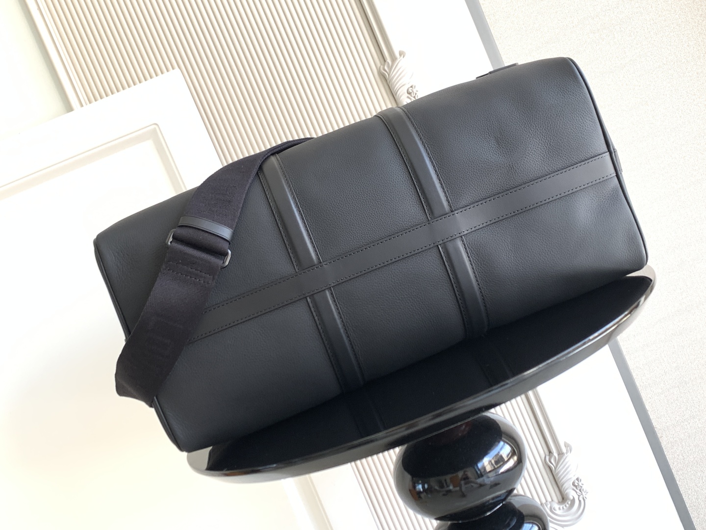 LOUIS VUITTON LV Egram カウハイド ブラック キャリーオンボストンバッグ ルイヴィトン