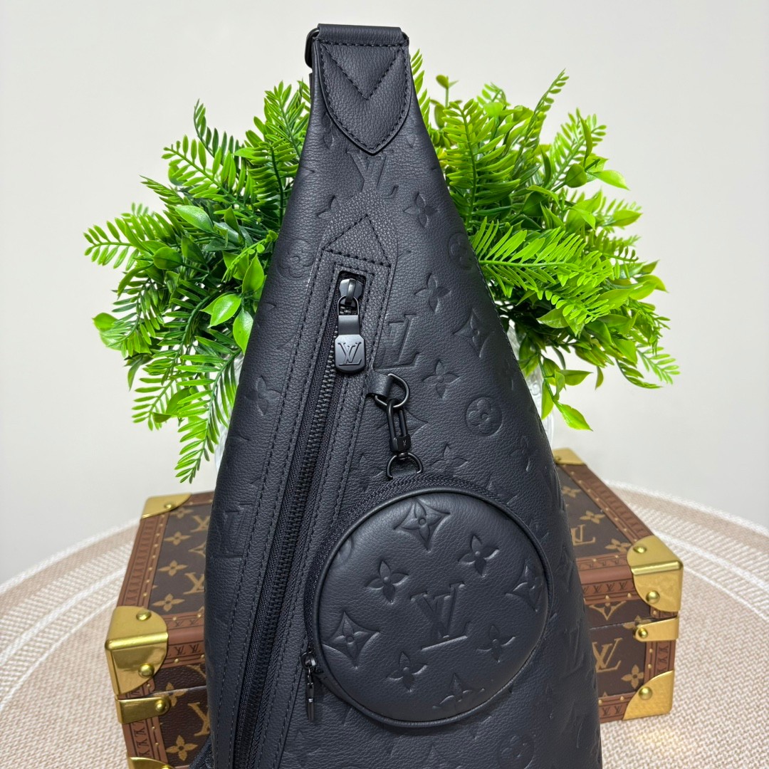 LOUIS VUITTON Duo Slingbag モノグラムエクリプス ブラック タイガレザー クロスボディバッグ ルイヴィトン