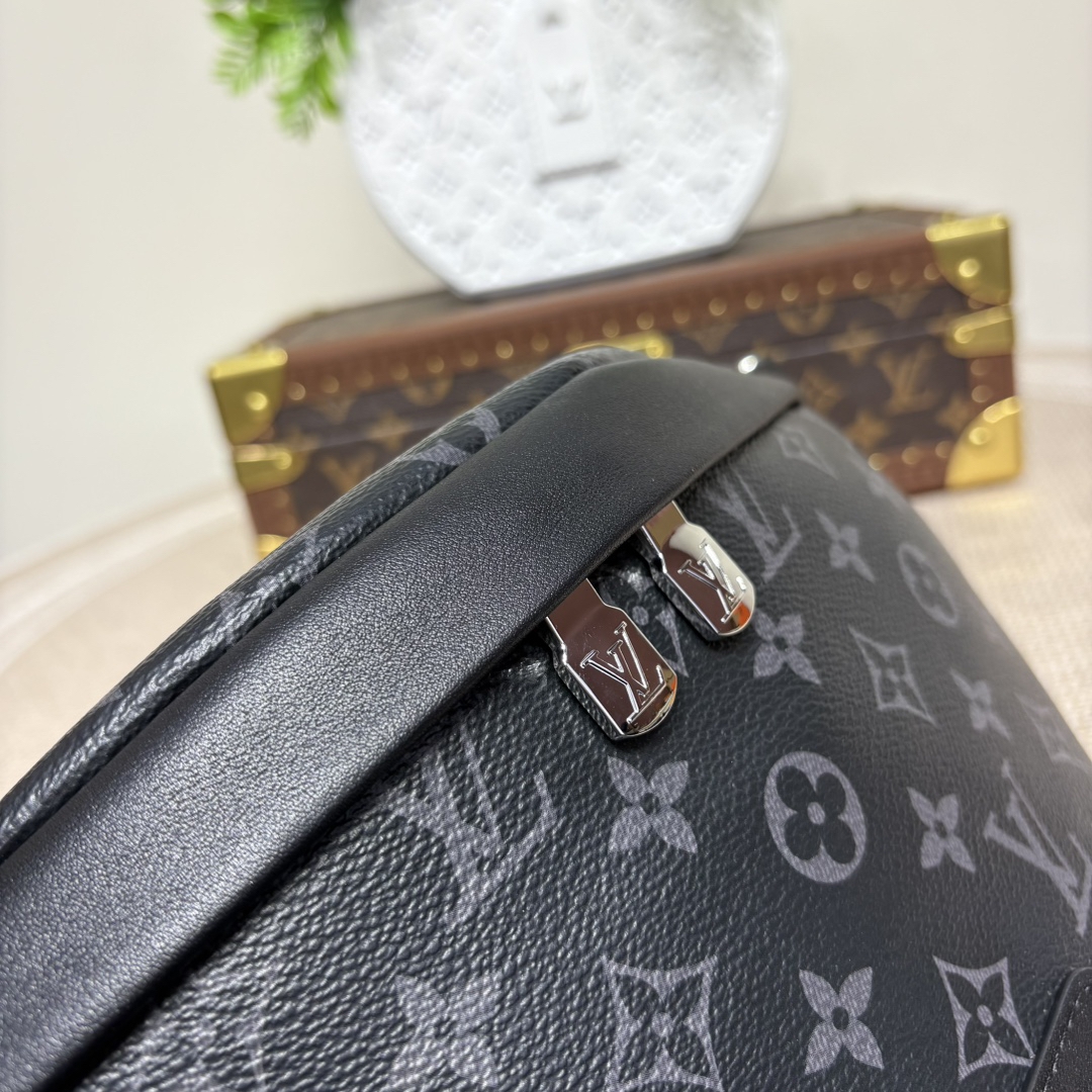 LOUIS VUITTON Discovery ウエストバッグ モノグラムエクリプス ブラック ルイヴィトン