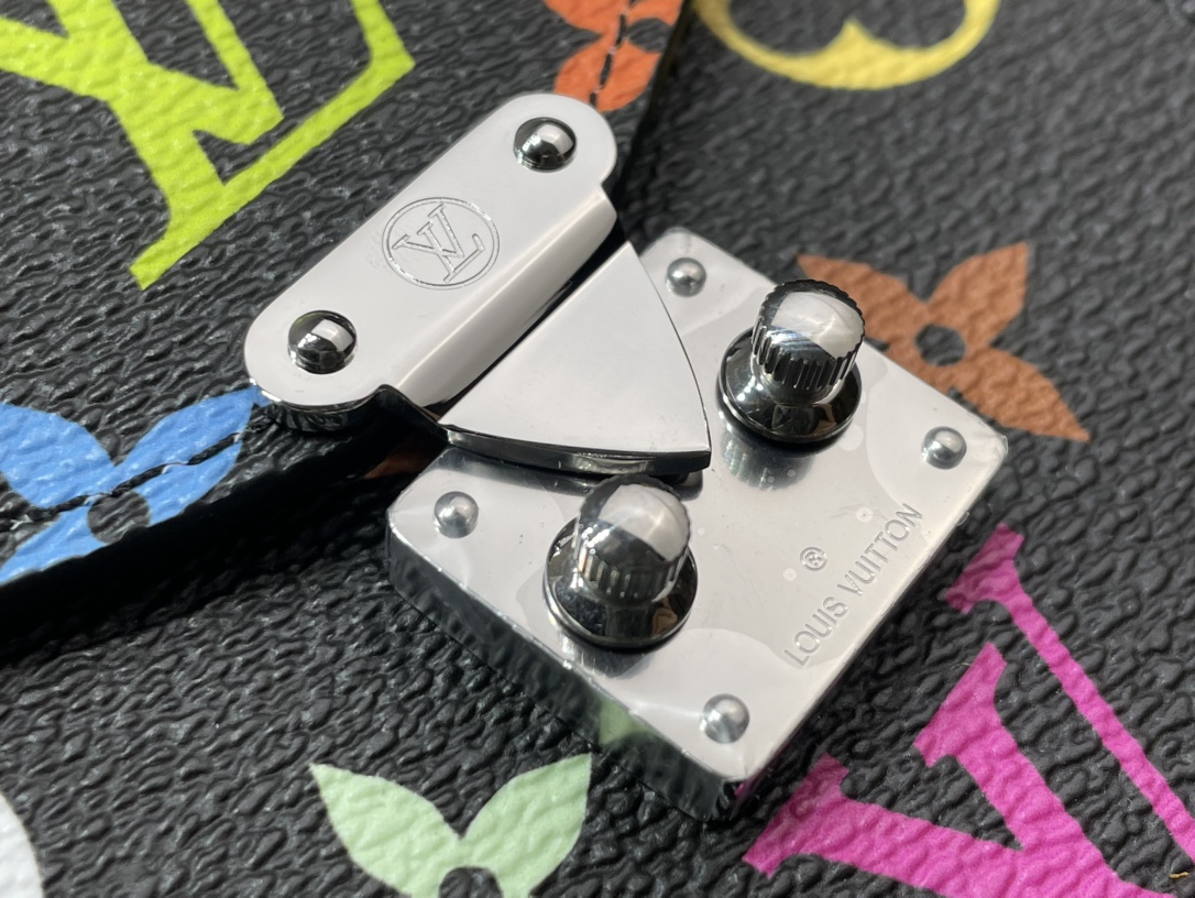 LOUIS VUITTON Métis フォンポーチ モノグラムマルチカラー 村上隆コラボ リイシュー クロスボディバッグ ルイヴィトン