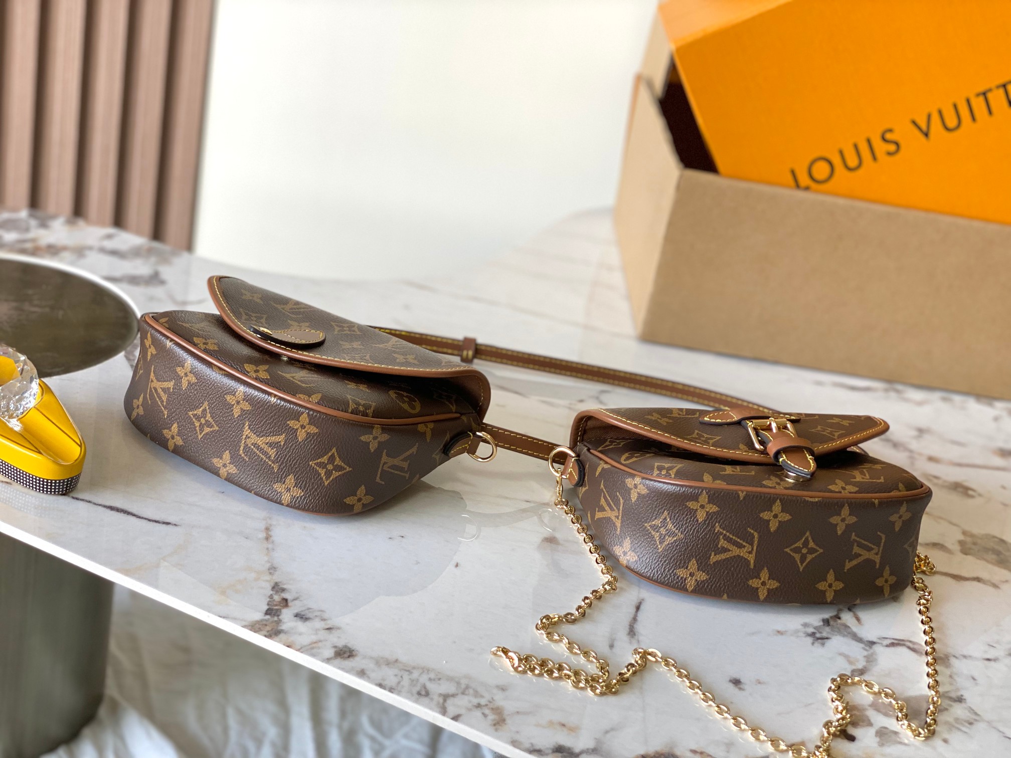 LOUIS VUITTON Duo BB モノグラム キャンバス 2025 秋冬 ウエストバッグ ルイヴィトン