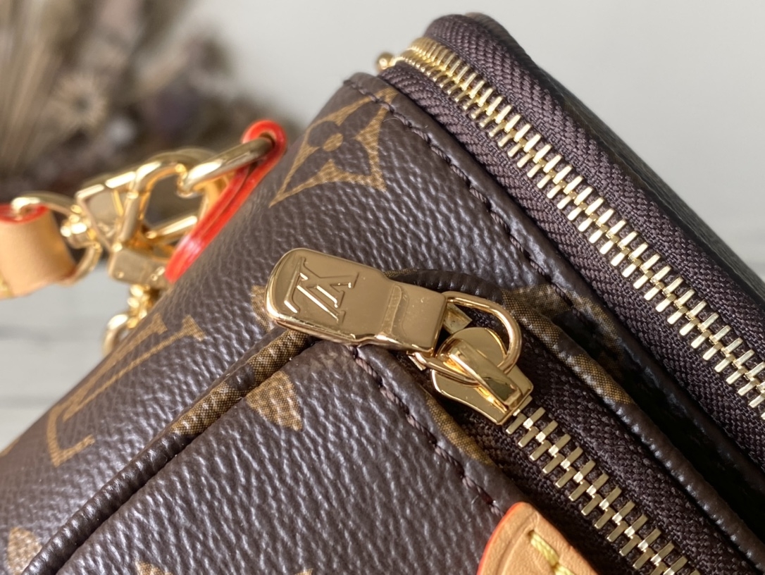 LOUIS VUITTON ミニウエストバッグ モノグラム キャンバス ゴールドチェーン レザーストラップ ルイヴィトン