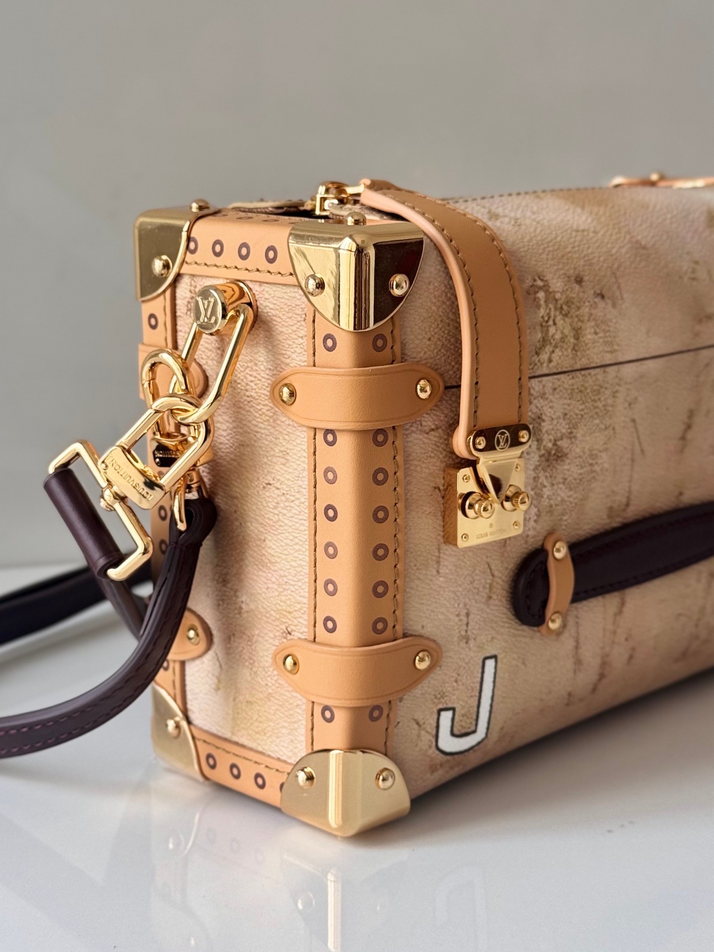 LOUIS VUITTON サイドトランク ヴィンテージトランクインスピレーション ライトブラウン クロスボディバッグ ルイヴィトン