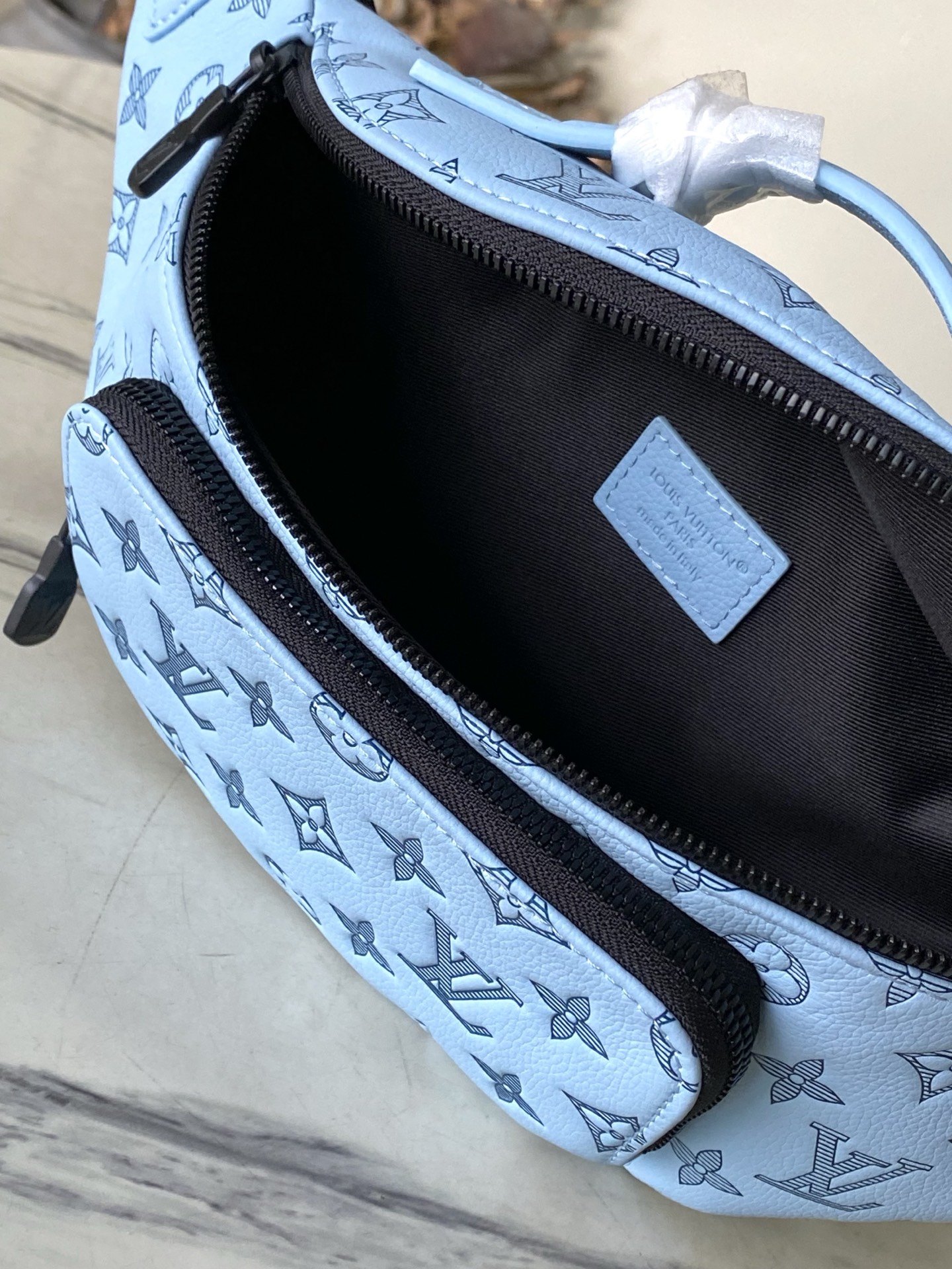 LOUIS VUITTON Rush ウエストバッグ モノグラムシャドウ ブルー クロスボディバッグ ルイヴィトン