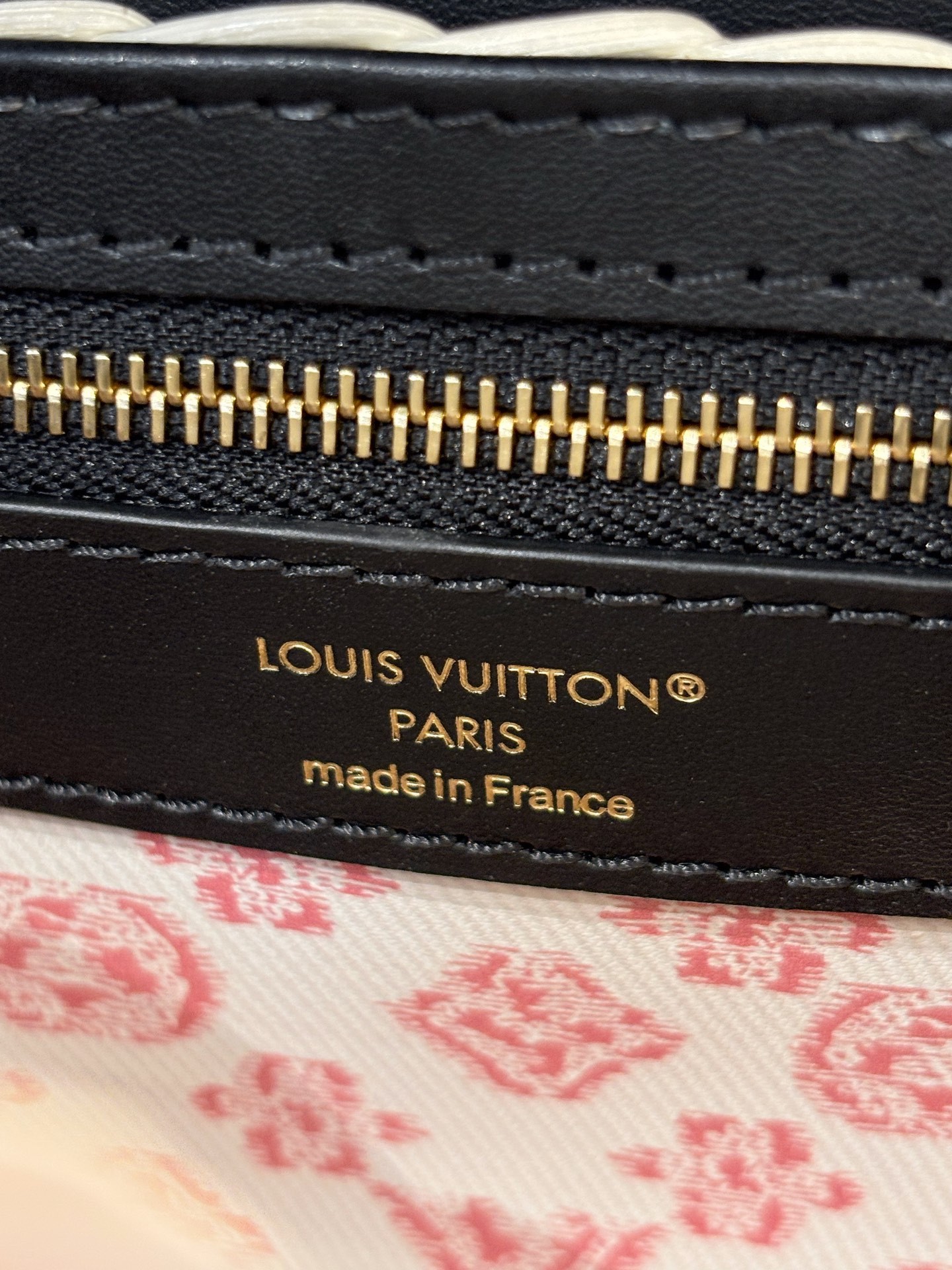 LOUIS VUITTON Capucines ミニ ラタン ハンドバッグ ブラック サマーコレクション ルイヴィトン