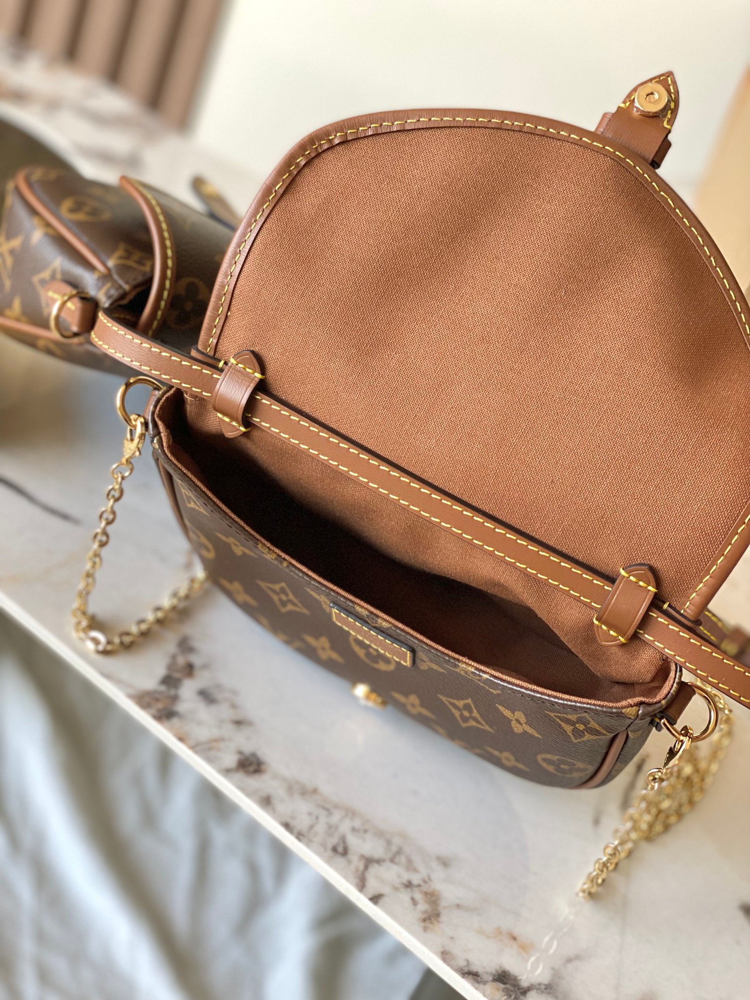 LOUIS VUITTON Duo BB モノグラム キャンバス 2025 秋冬 ウエストバッグ ルイヴィトン