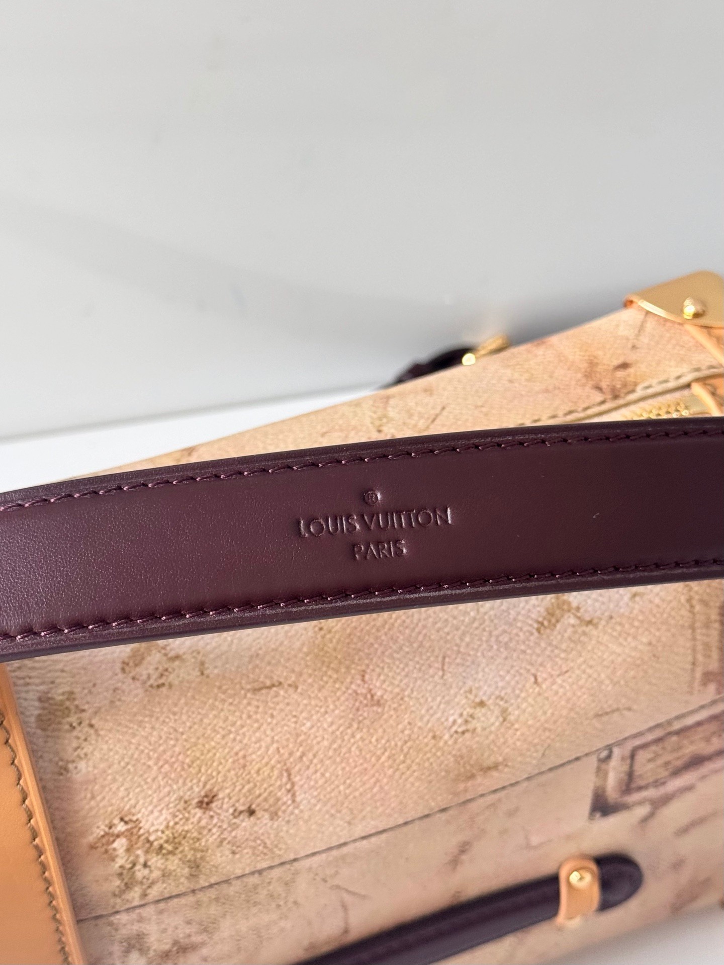 LOUIS VUITTON サイドトランク ヴィンテージトランクインスピレーション ライトブラウン クロスボディバッグ ルイヴィトン