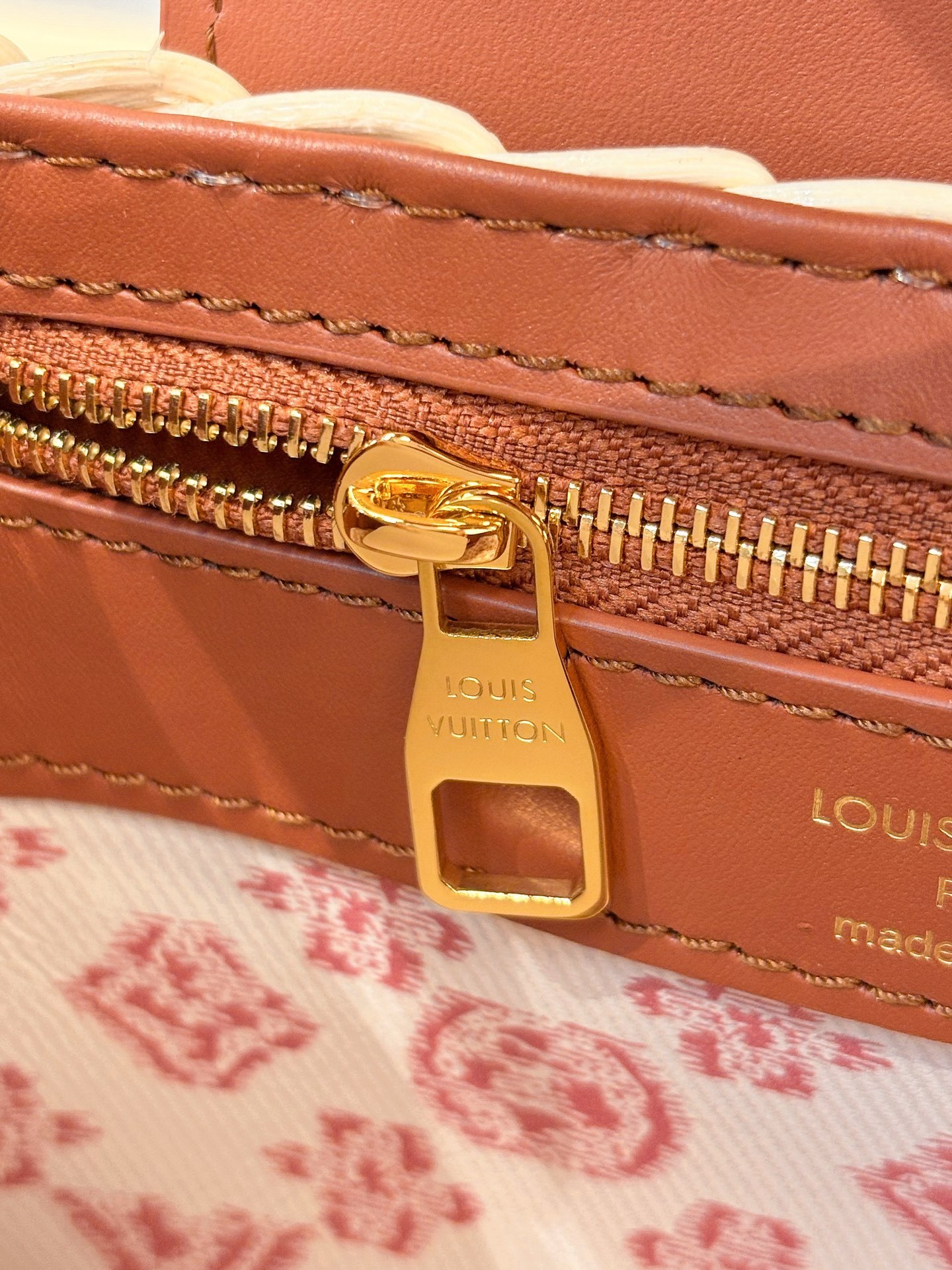 LOUIS VUITTON Capucines ミニ ラタン ハンドバッグ ブラウン サマーコレクション ルイヴィトン