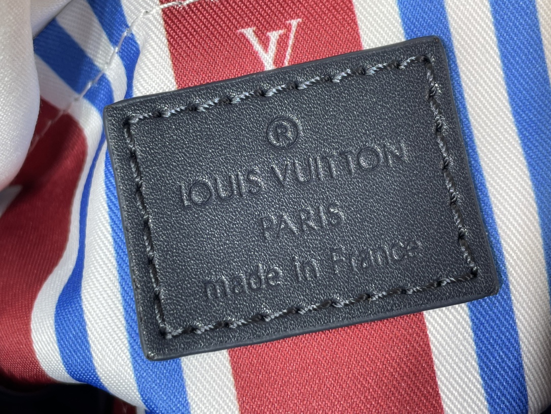 LOUIS VUITTON Keepall Bandoulière 25 モノグラムヘリテージ ブルー オーシャンインスピレーション ボストンバッグ ルイヴィトン