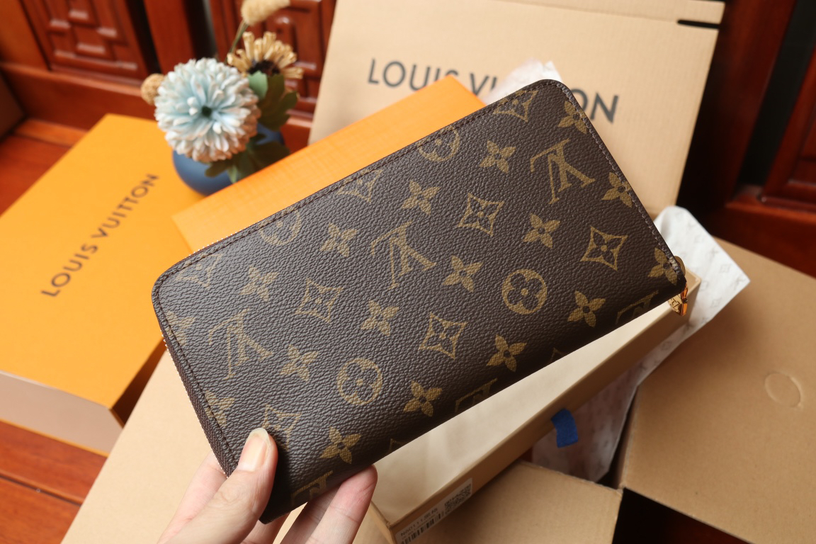 LOUIS VUITTON ジッピー・ウォレット モノグラム ブラウン ラウンドファスナー ロングウォレット