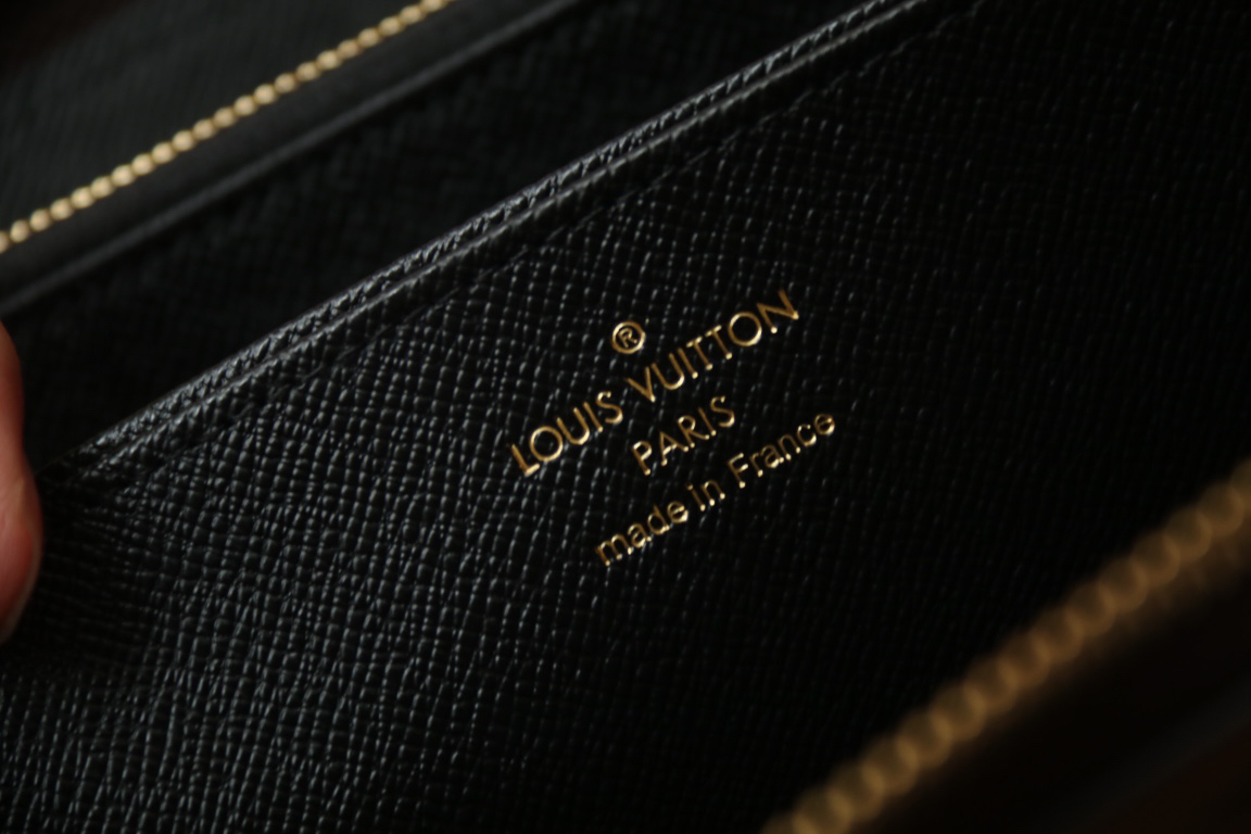 LOUIS VUITTON ジッピー・ウォレット モノグラムリバース カーキ × ブラウン ラウンドファスナー ロングウォレット