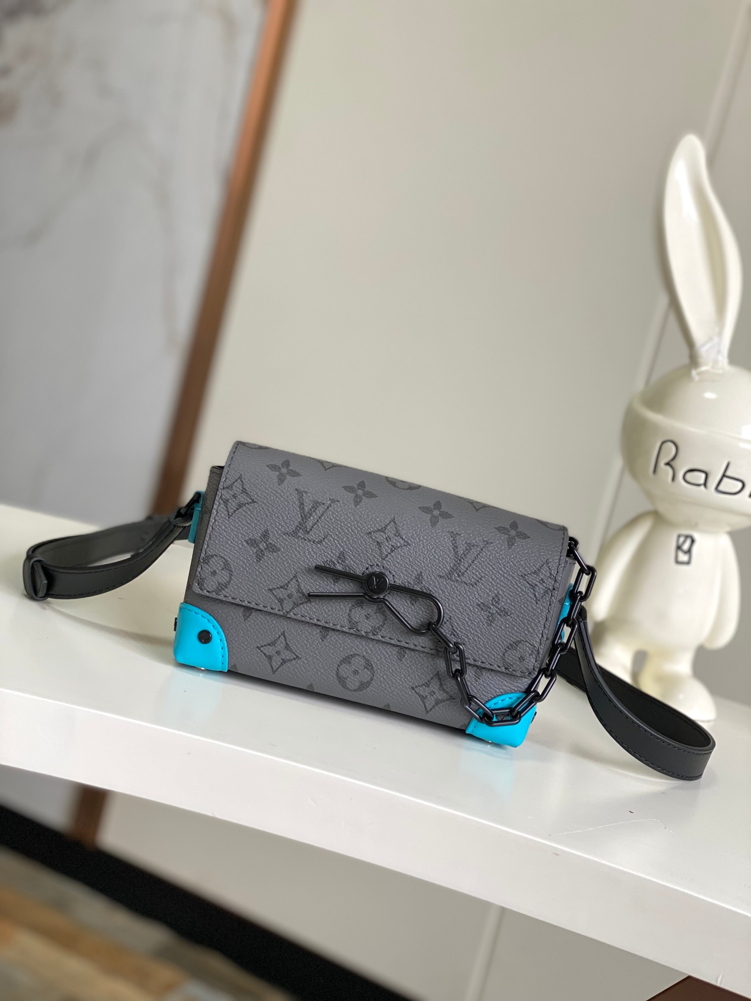 LOUIS VUITTON（ルイヴィトン）スティーマーウェアラブル ウォレット