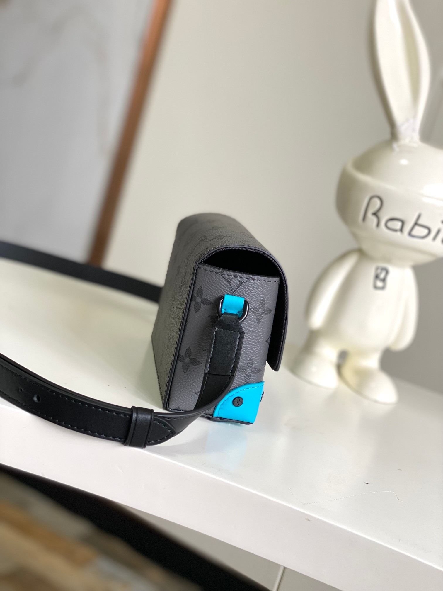 LOUIS VUITTON（ルイヴィトン）スティーマーウェアラブル ウォレット