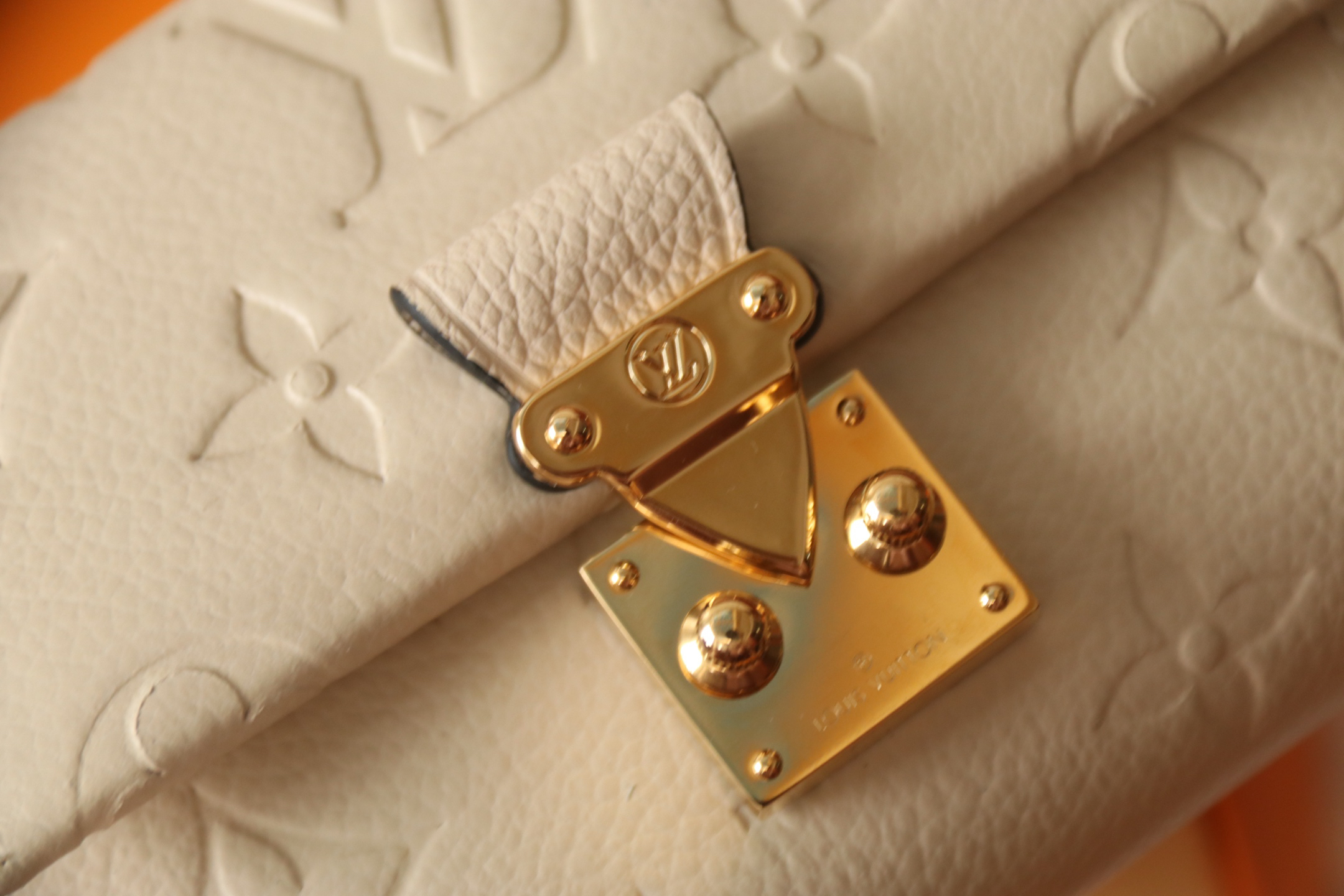 LOUIS VUITTON ポルトフォイユ・メティス モノグラムアンプラント クリームベージュ 三つ折り ミニウォレット