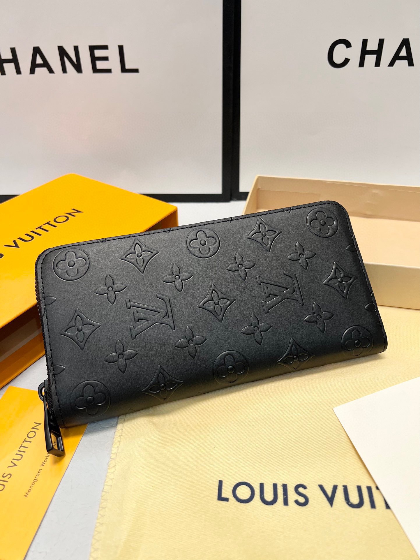 限定30個！LOUIS VUITTON 財布  ハンドバッグ  幅20CMx高10CM M80505