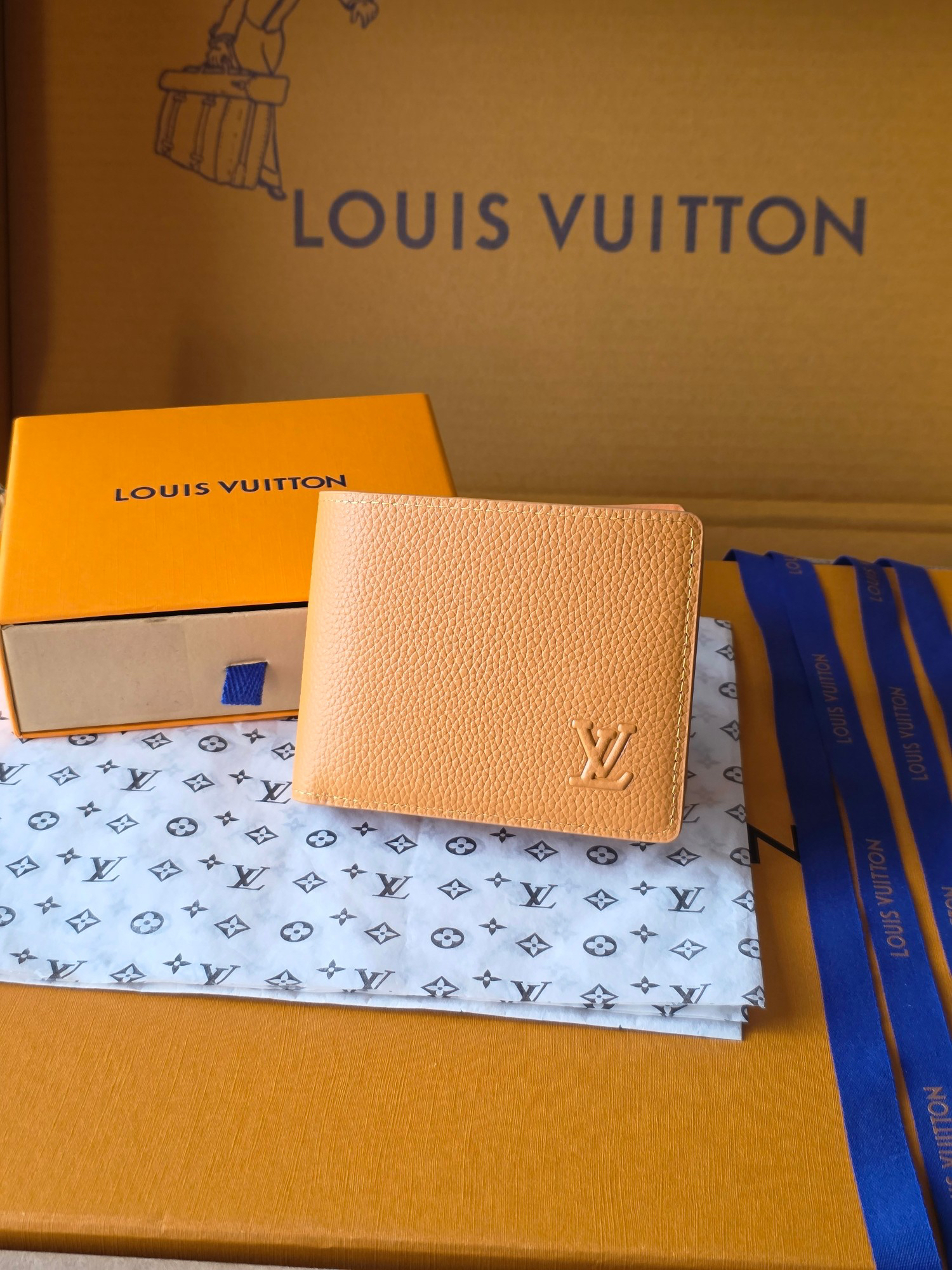 LOUIS VUITTON ポルトフォイユ・ミュルティプル ワックスドカーフスキン ターコイズブルー 二つ折り ウォレット