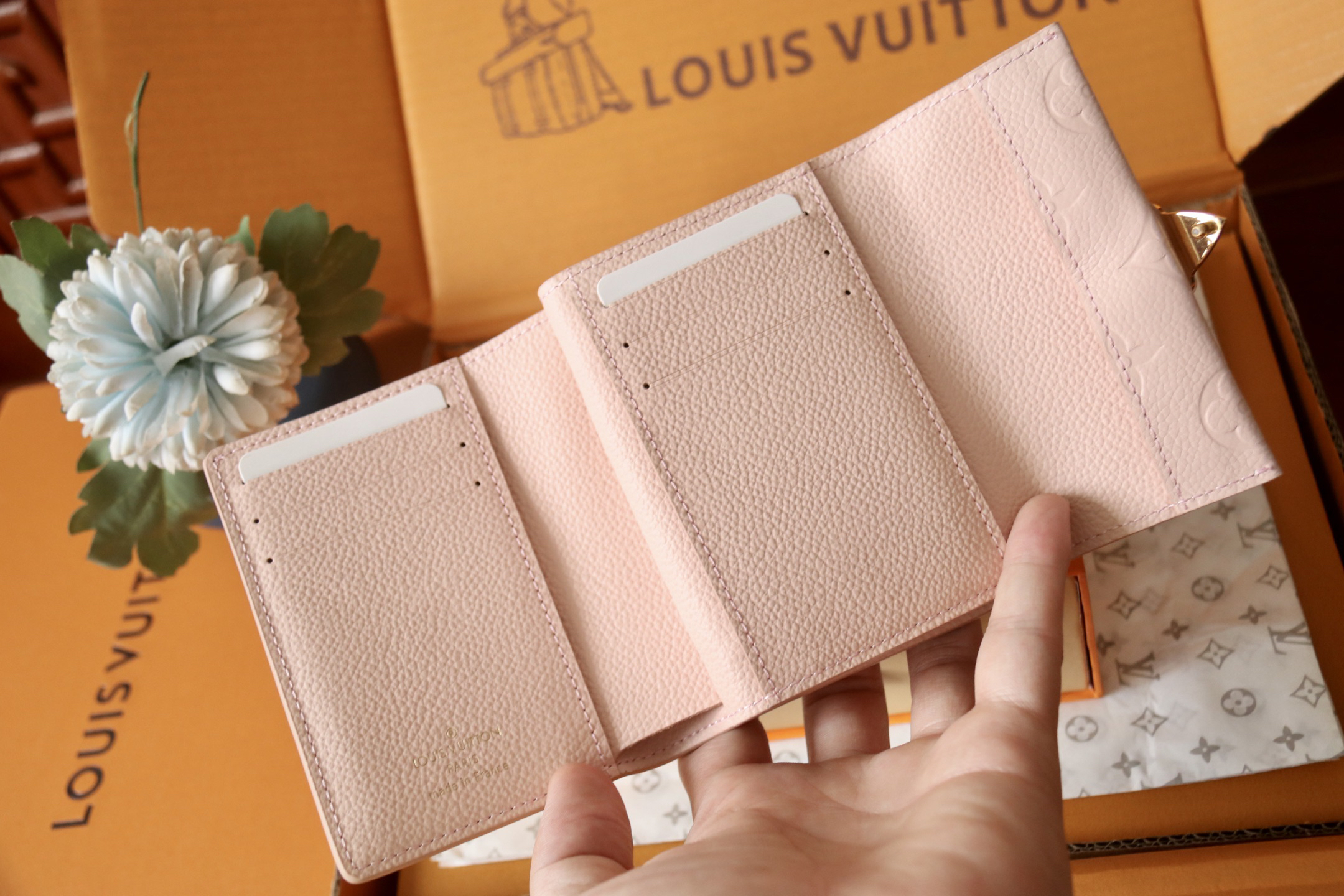 LOUIS VUITTON ポルトフォイユ・メティス モノグラムアンプラント ローズバレリーヌ 三つ折り ウォレット