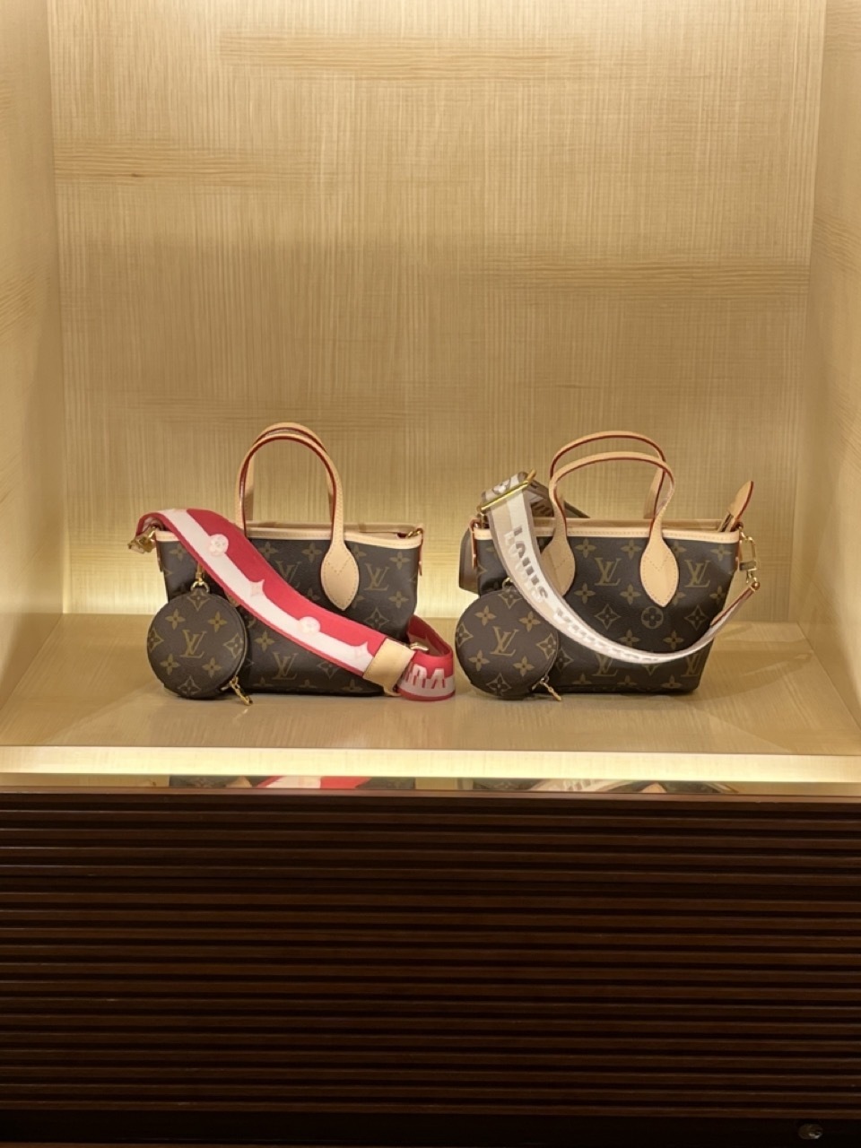 【入手困難♪】ルイヴィトン★ネヴァーフルBB ブランド型番M46705M46786