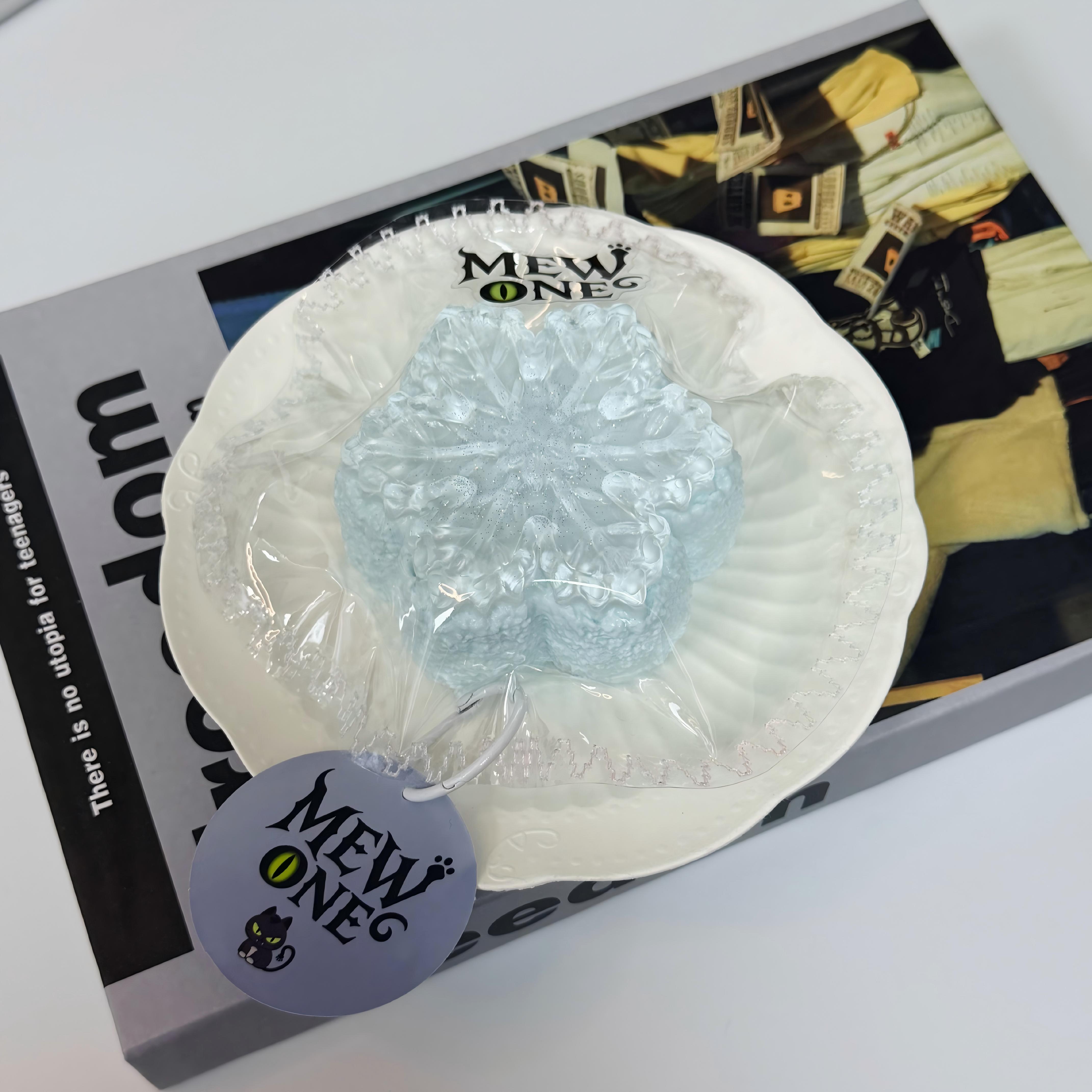 Crystal Snowflake，ねんねる，押して潰せるおもちゃ，ストレス解消おもちゃ，食べられません.Squishy，Stress Relief Toy，high-quality handmade product. Not a food item.  A perfect gift.