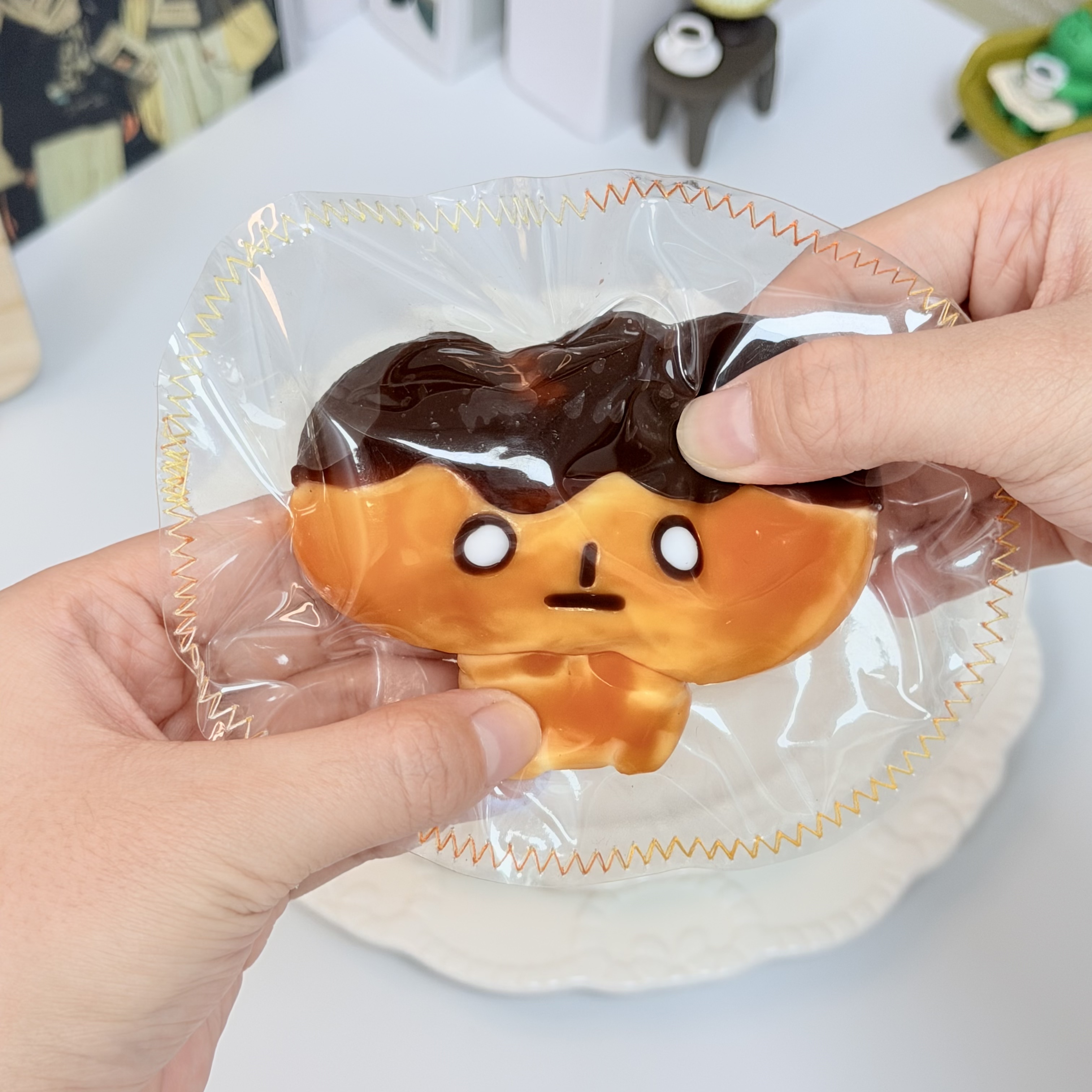 【泥っぽい感じ】ジイカワ  パン，押して潰せるおもちゃ，ストレス解消おもちゃ，食べられません.Squishy，Stress Relief Toy，high-quality handmade product. Not a food item.  A perfect gift.  