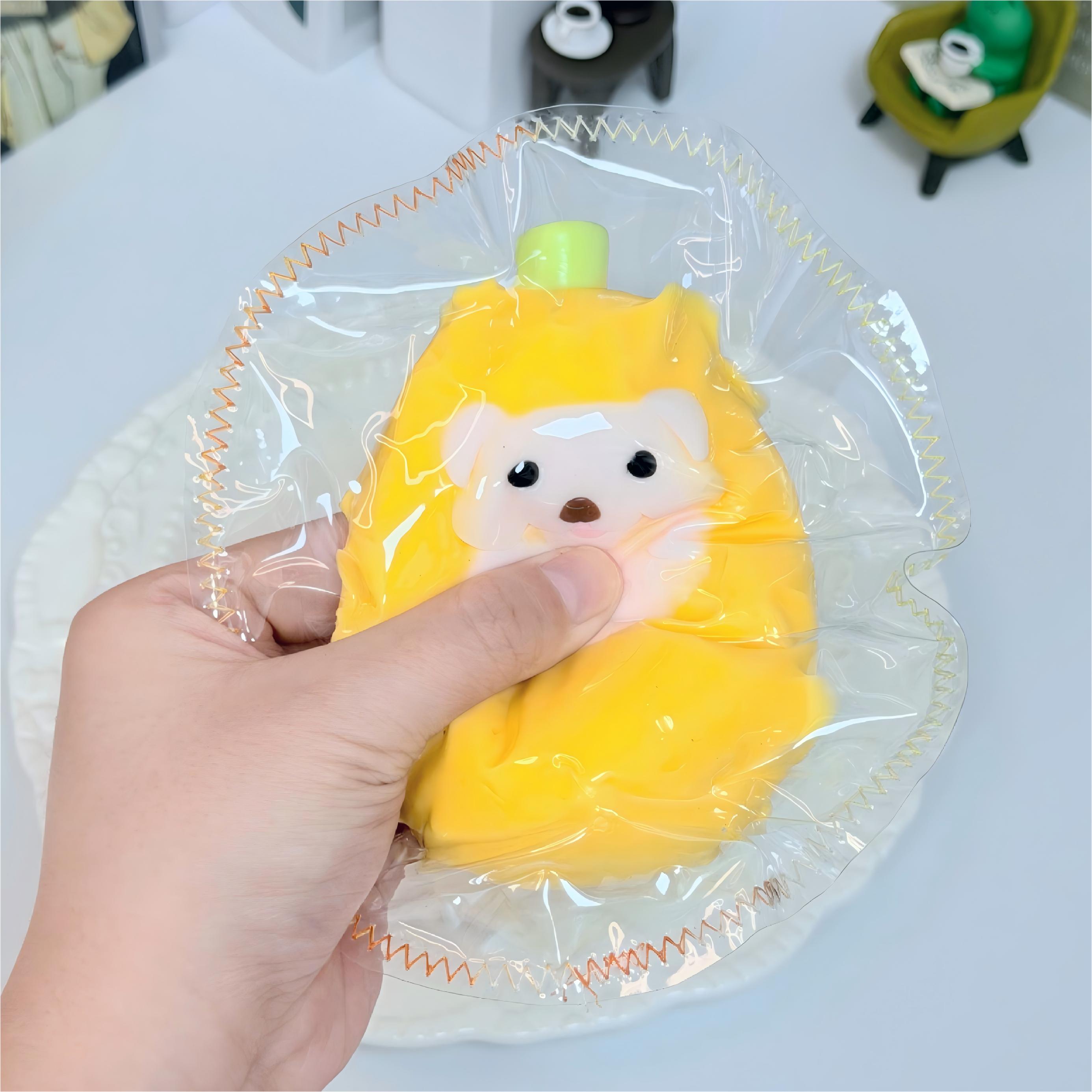 【泥っぽい感じ】2色のハリネズミ，押して潰せるおもちゃ，ストレス解消おもちゃ，食べられません.Squishy，Stress Relief Toy，high-quality handmade product. Not a food item.  A perfect gift.  