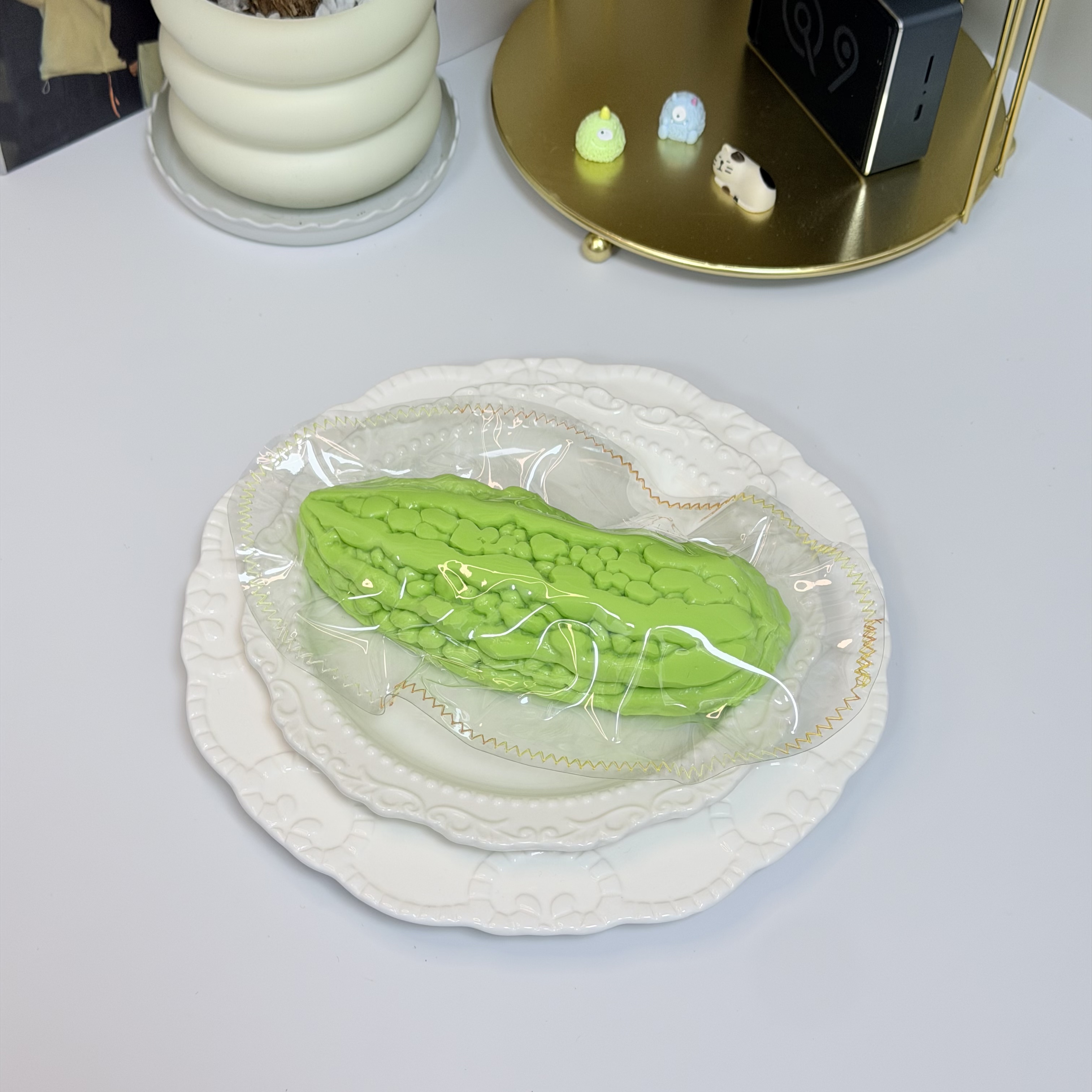 Bitter Melon，ねんねる，押して潰せるおもちゃ，ストレス解消おもちゃ，食べられません.Squishy，Stress Relief Toy，high-quality handmade product. Not a food item.  A perfect gift.