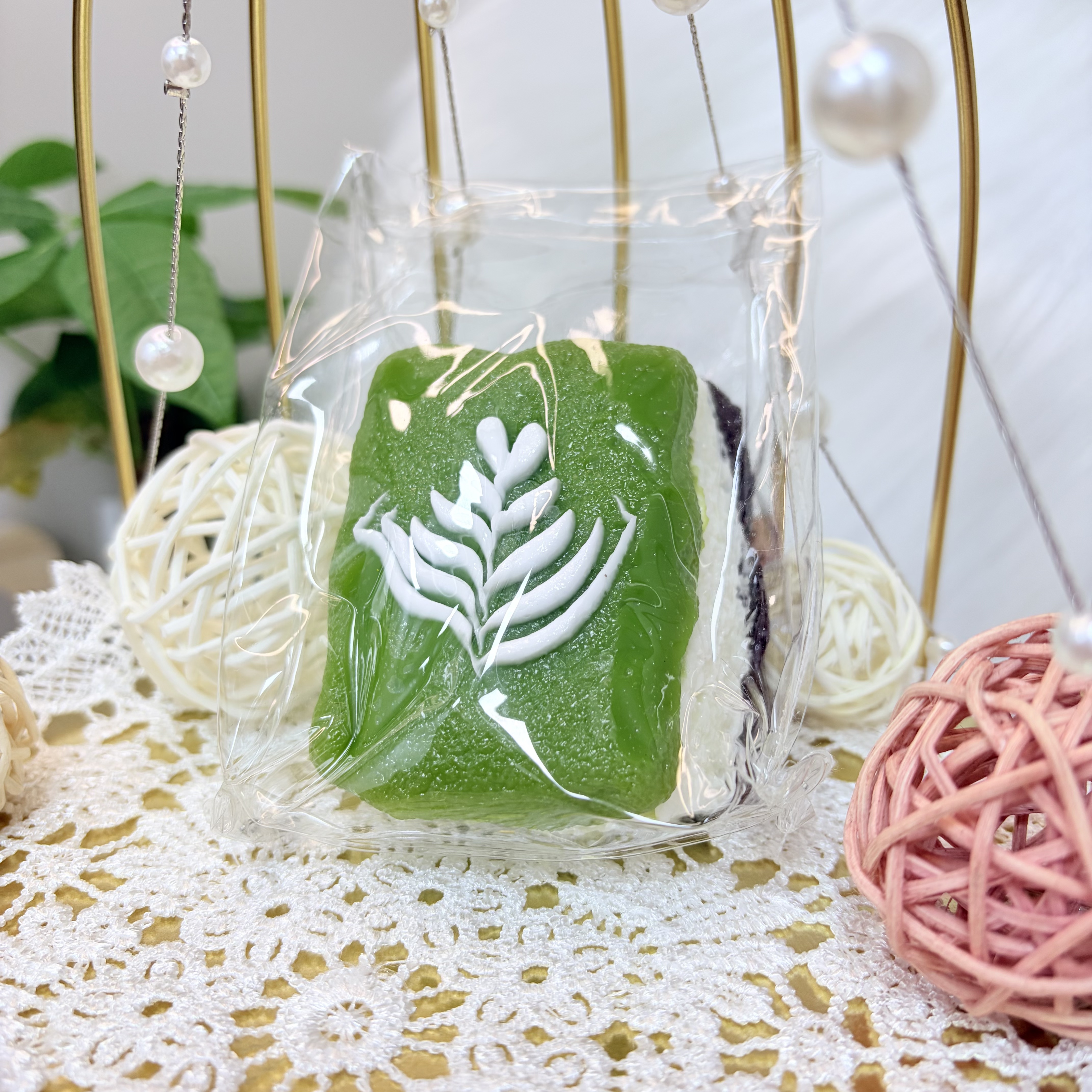 Watery Texture，Coffee Stress Relief Toy，ねんねる，押して潰せるおもちゃ，ストレス解消おもちゃ，食べられません.Squishy，Stress Relief Toy，high-quality handmade product. Not a food item.  A perfect gift.