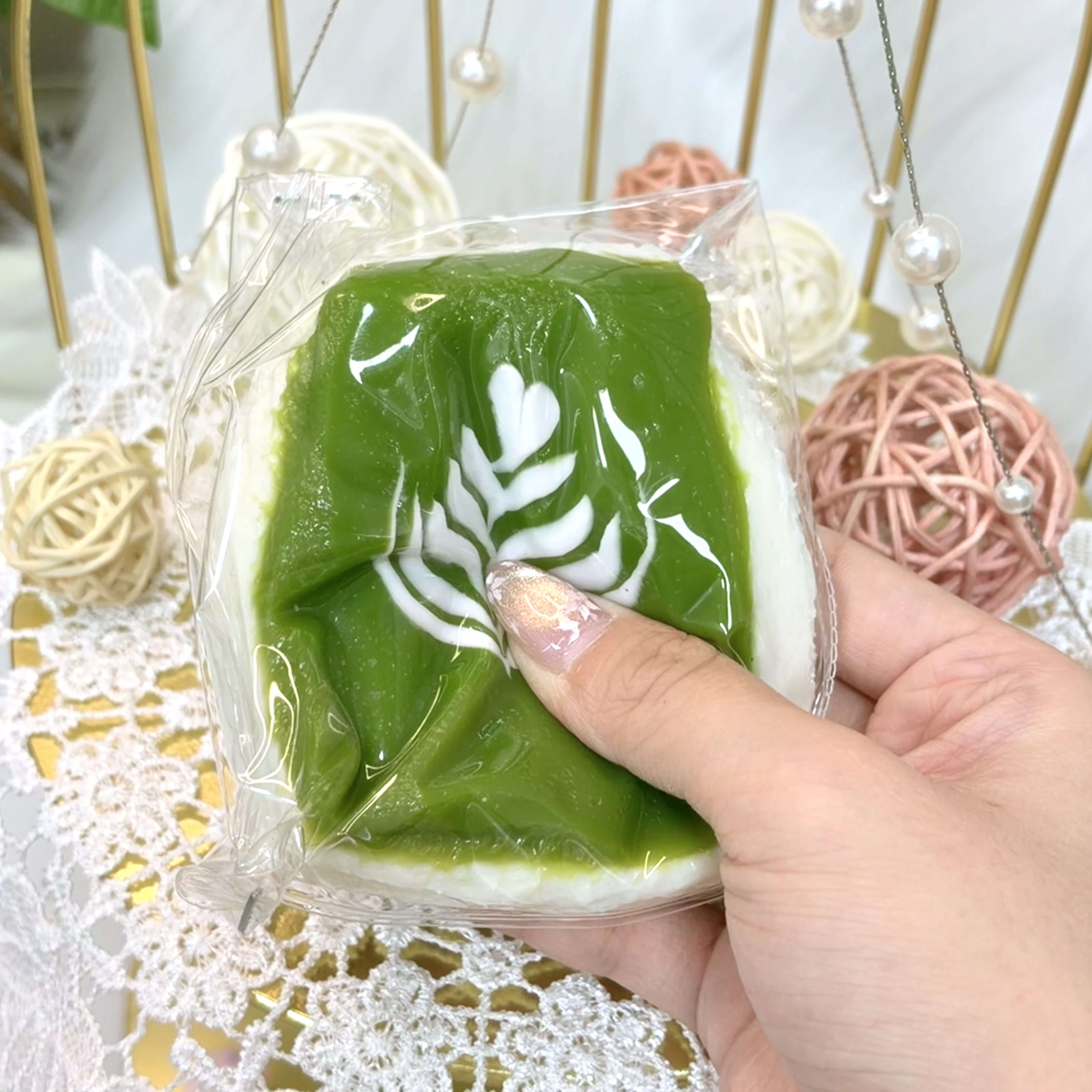 Watery Texture，Coffee Stress Relief Toy，ねんねる，押して潰せるおもちゃ，ストレス解消おもちゃ，食べられません.Squishy，Stress Relief Toy，high-quality handmade product. Not a food item.  A perfect gift.