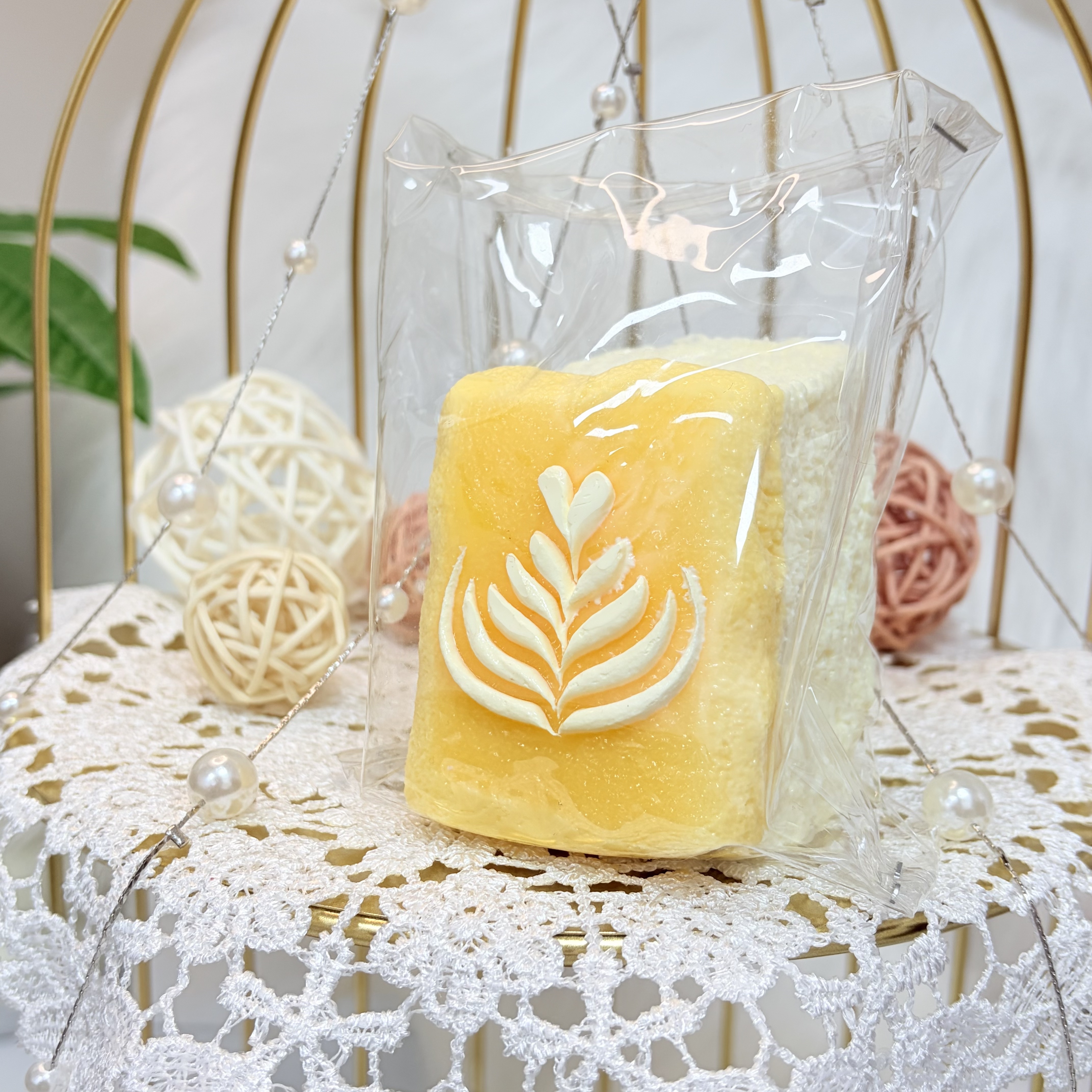 Watery Texture，Coffee Stress Relief Toy，ねんねる，押して潰せるおもちゃ，ストレス解消おもちゃ，食べられません.Squishy，Stress Relief Toy，high-quality handmade product. Not a food item.  A perfect gift.