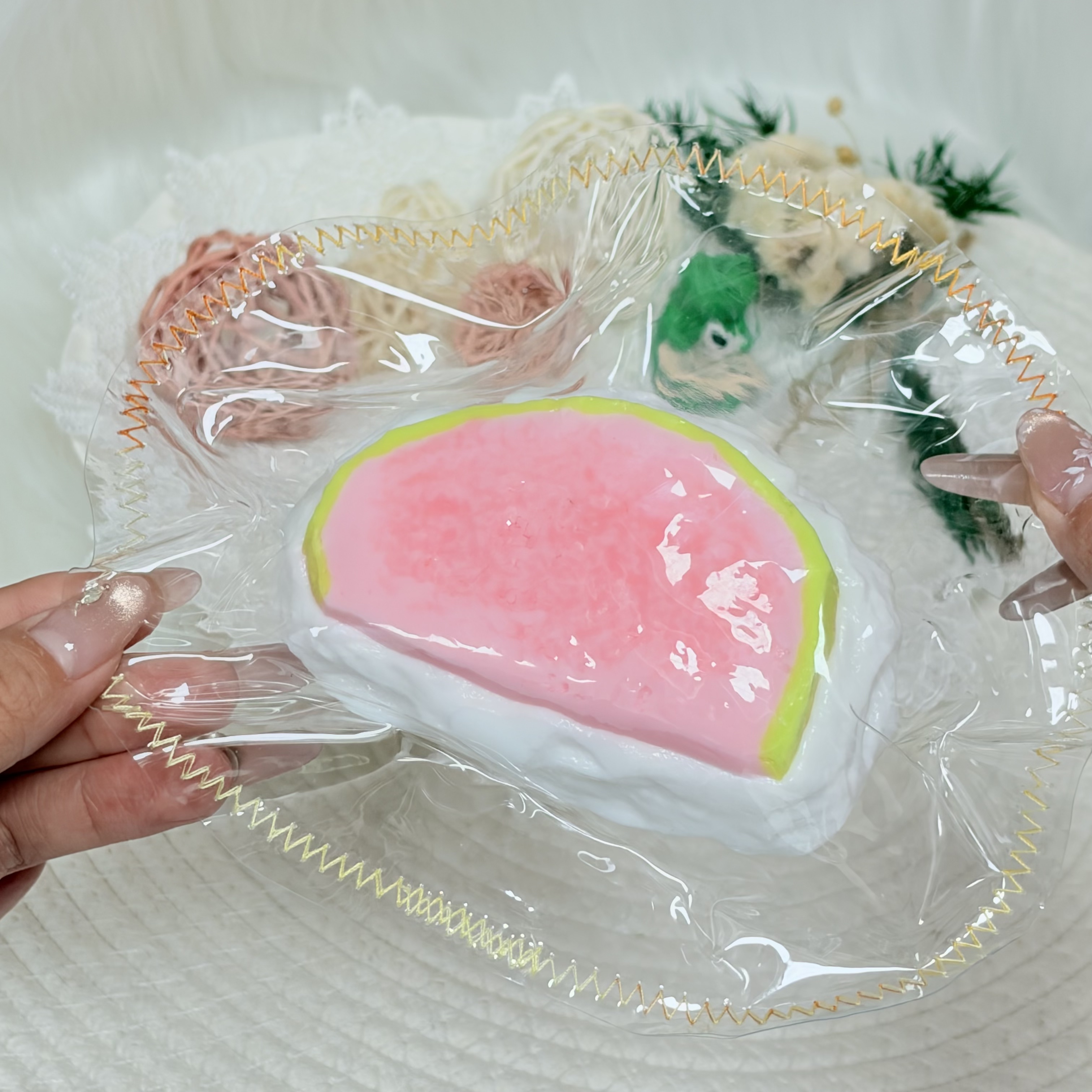 Fruit Daifuku，ねんねる，押して潰せるおもちゃ，ストレス解消おもちゃ，食べられません.Squishy，Stress Relief Toy，high-quality handmade product. Not a food item.  A perfect gift.
