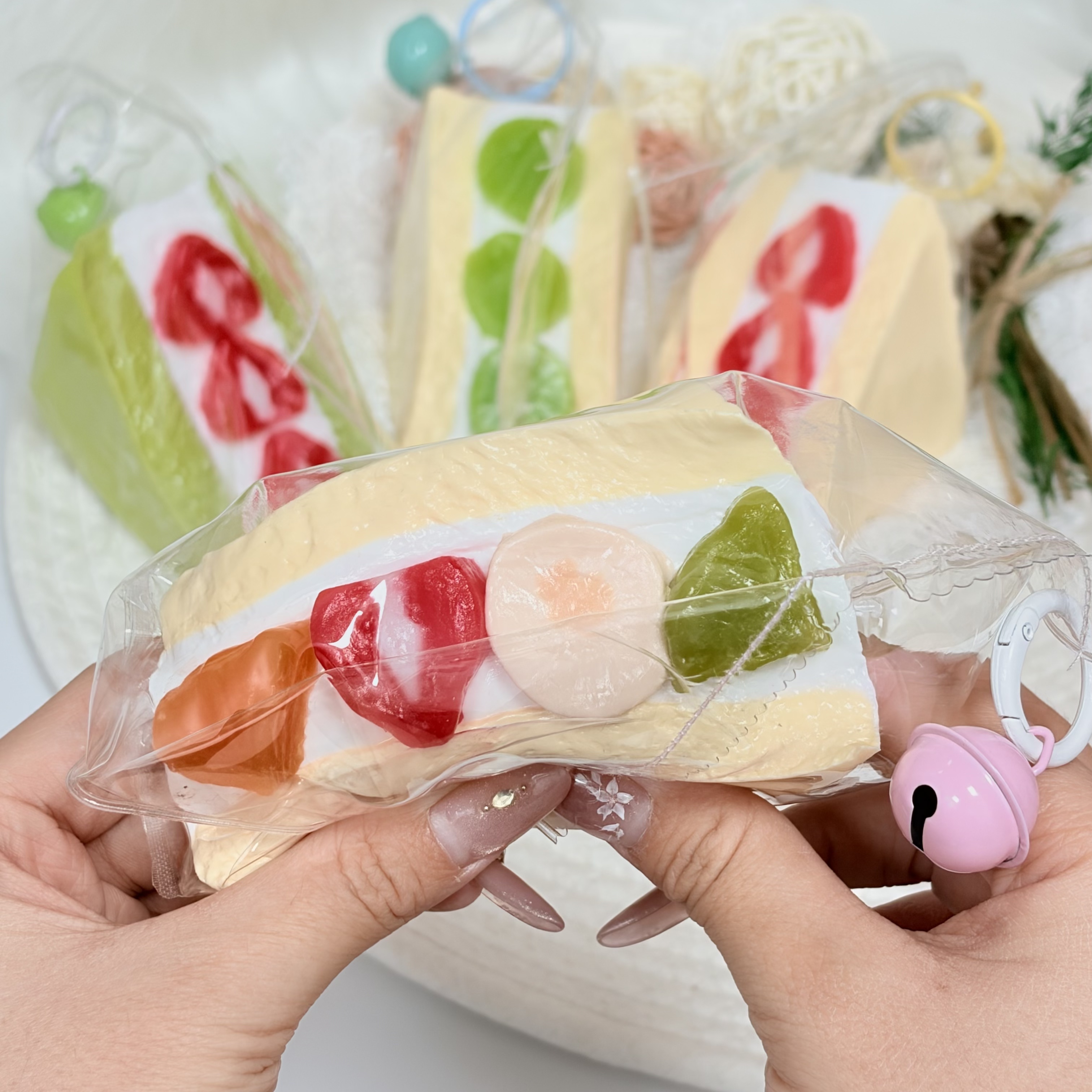 【水のような質感】サンドイッチシリーズ、押し潰せるおもちゃ、高品質なハンドメイド製品。食品ではありません。完璧な贈り物です。ストレス解消おもちゃ