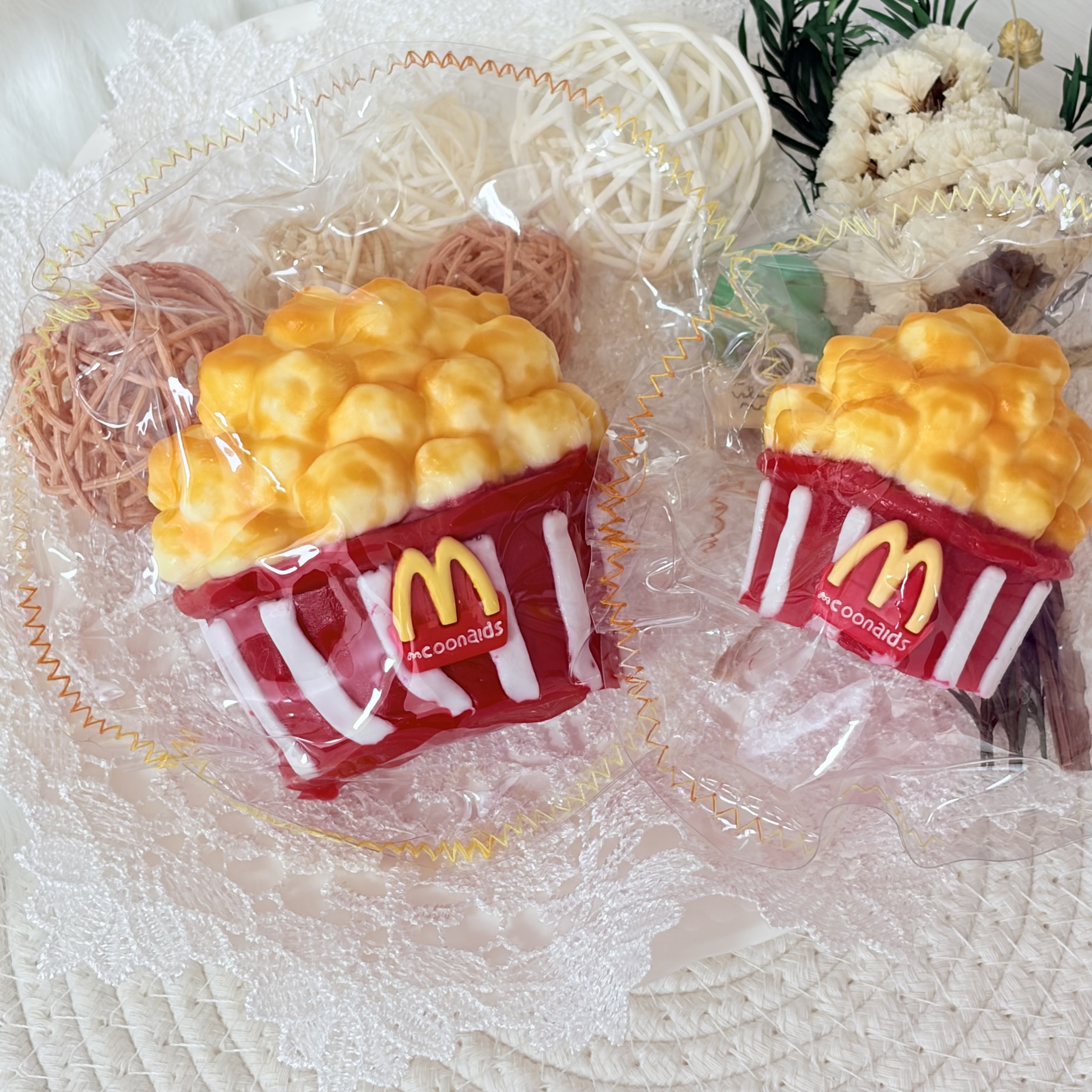 Popcorn，ねんねる，押して潰せるおもちゃ，ストレス解消おもちゃ，食べられません.Squishy，Stress Relief Toy，high-quality handmade product. Not a food item.  A perfect gift.