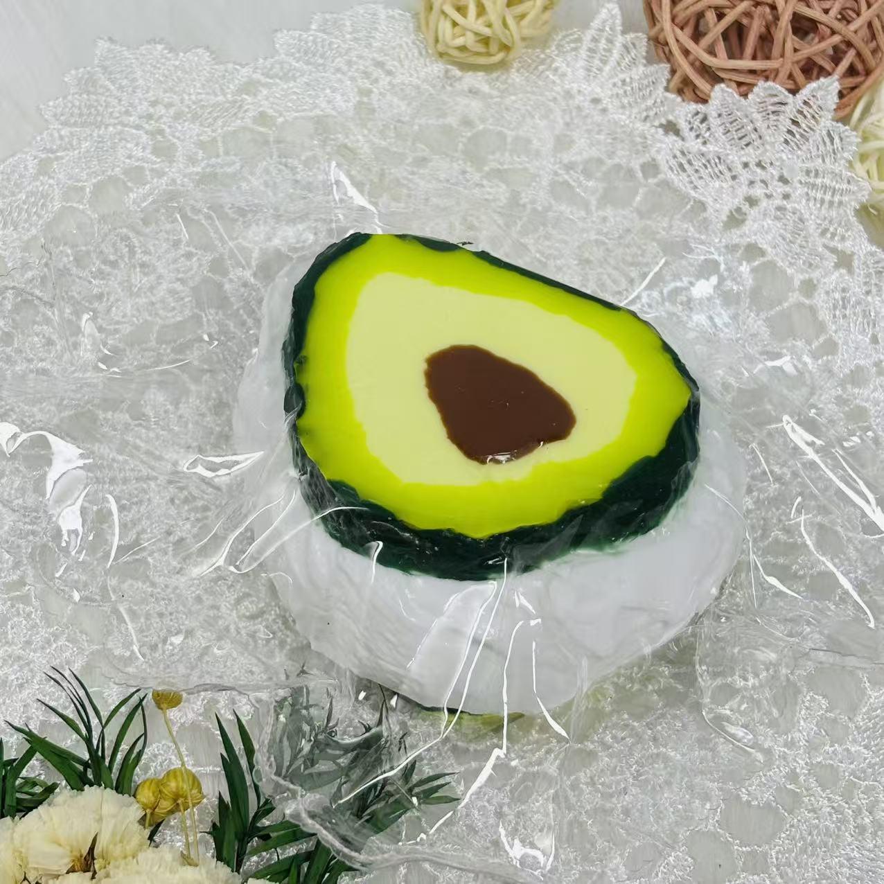 Fruit Daifuku，ねんねる，押して潰せるおもちゃ，ストレス解消おもちゃ，食べられません.Squishy，Stress Relief Toy，high-quality handmade product. Not a food item.  A perfect gift.