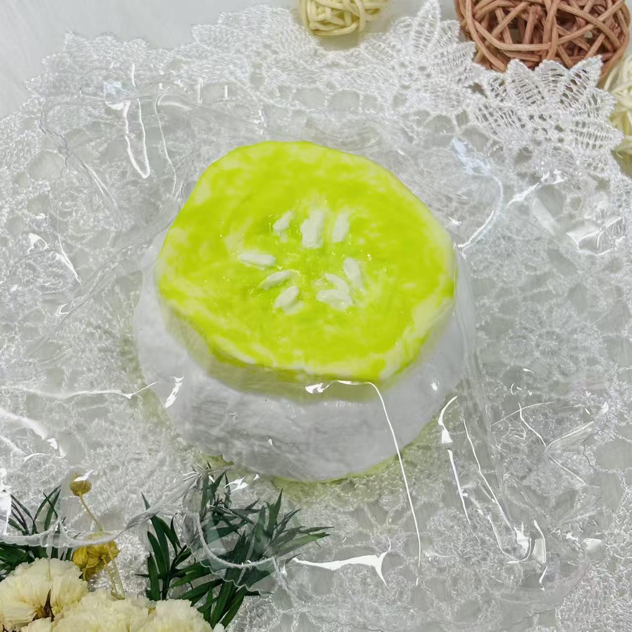 Fruit Daifuku，ねんねる，押して潰せるおもちゃ，ストレス解消おもちゃ，食べられません.Squishy，Stress Relief Toy，high-quality handmade product. Not a food item.  A perfect gift.
