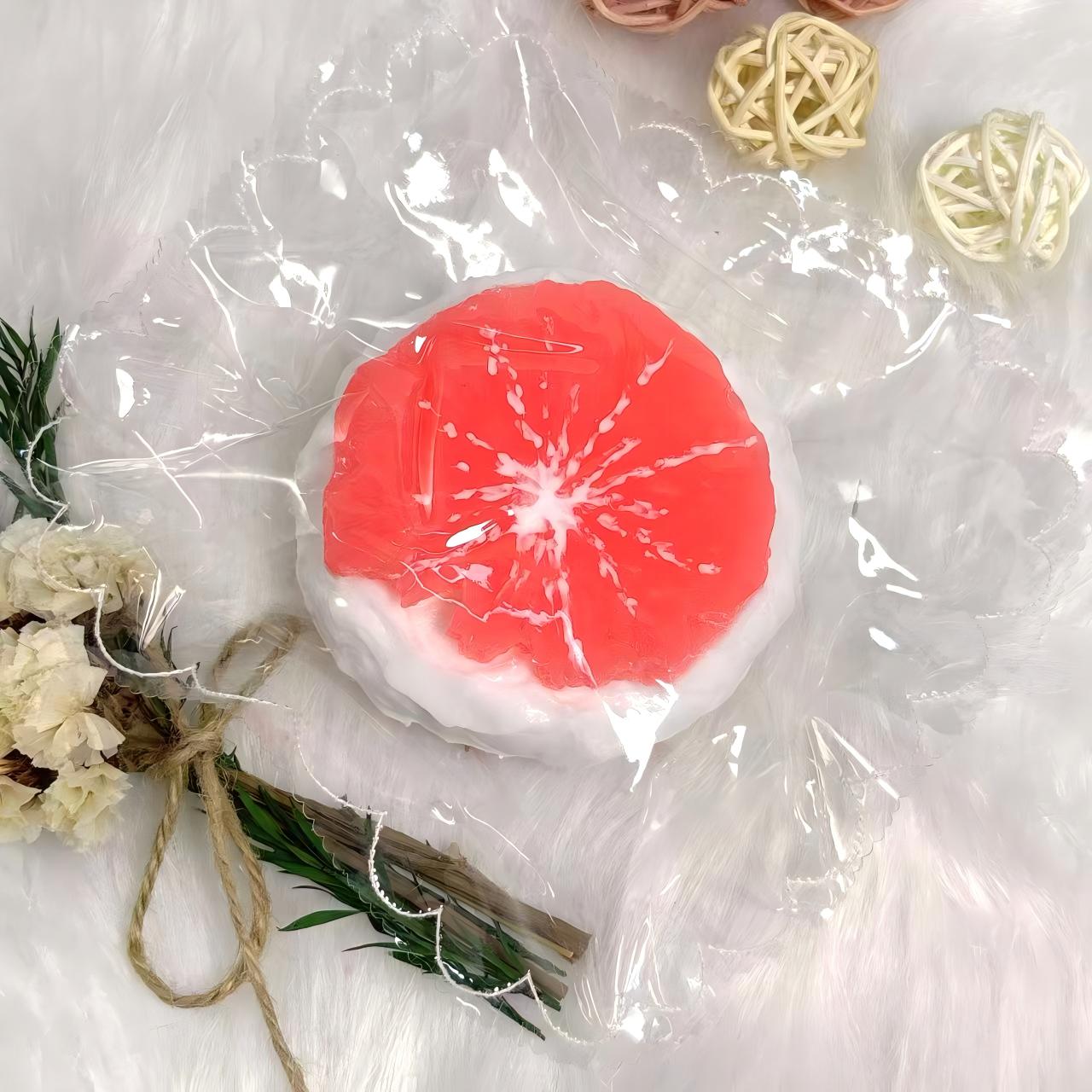 Fruit Daifuku，ねんねる，押して潰せるおもちゃ，ストレス解消おもちゃ，食べられません.Squishy，Stress Relief Toy，high-quality handmade product. Not a food item.  A perfect gift.