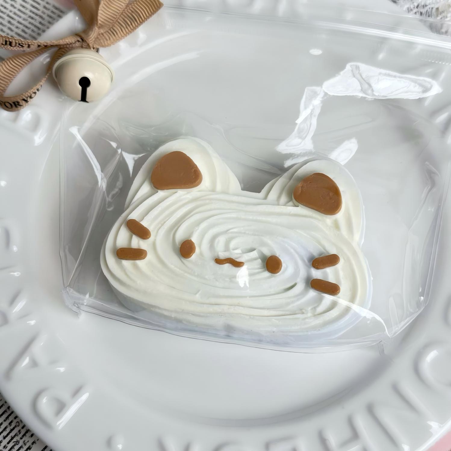 Cat Cookie ，ねんねる，押して潰せるおもちゃ，high-quality handmade product. Not a food item.  A perfect gift.ストレス解消おもちゃ.