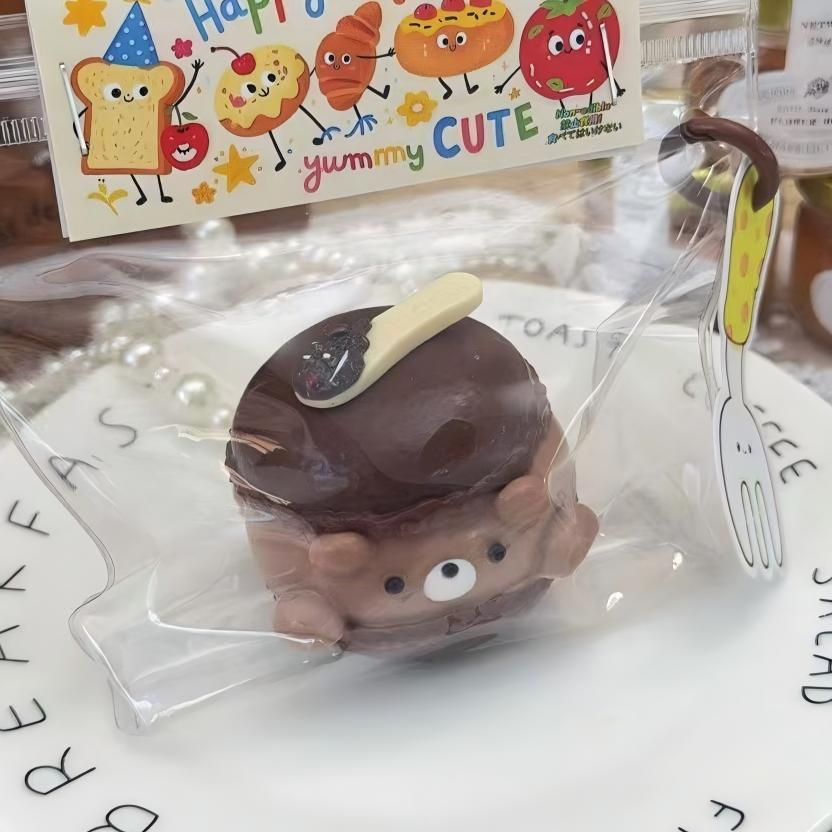 Animal Macaron，ねんねる，押して潰せるおもちゃ，ストレス解消おもちゃ，食べられません.Squishy，Stress Relief Toy，high-quality handmade product. Not a food item.  A perfect gift.