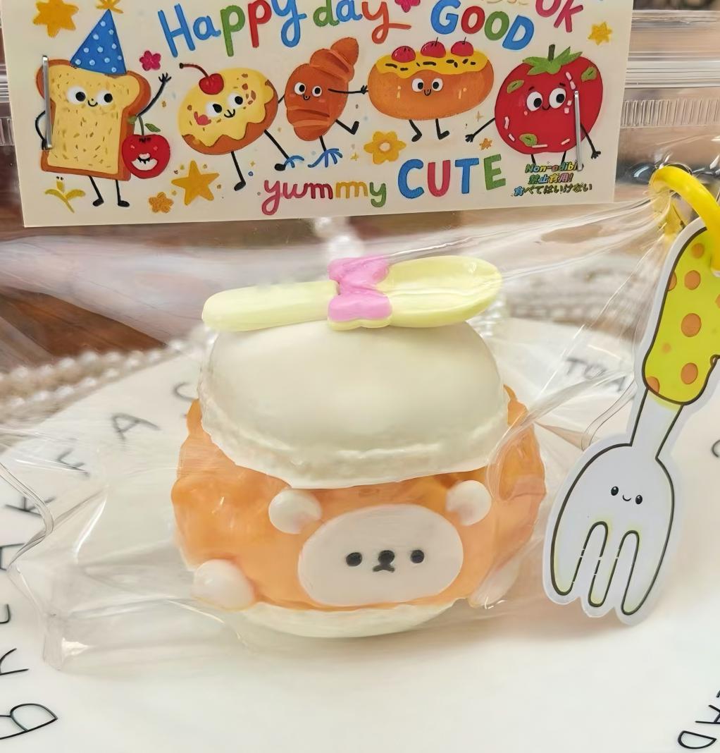 Animal Macaron，ねんねる，押して潰せるおもちゃ，ストレス解消おもちゃ，食べられません.Squishy，Stress Relief Toy，high-quality handmade product. Not a food item.  A perfect gift.