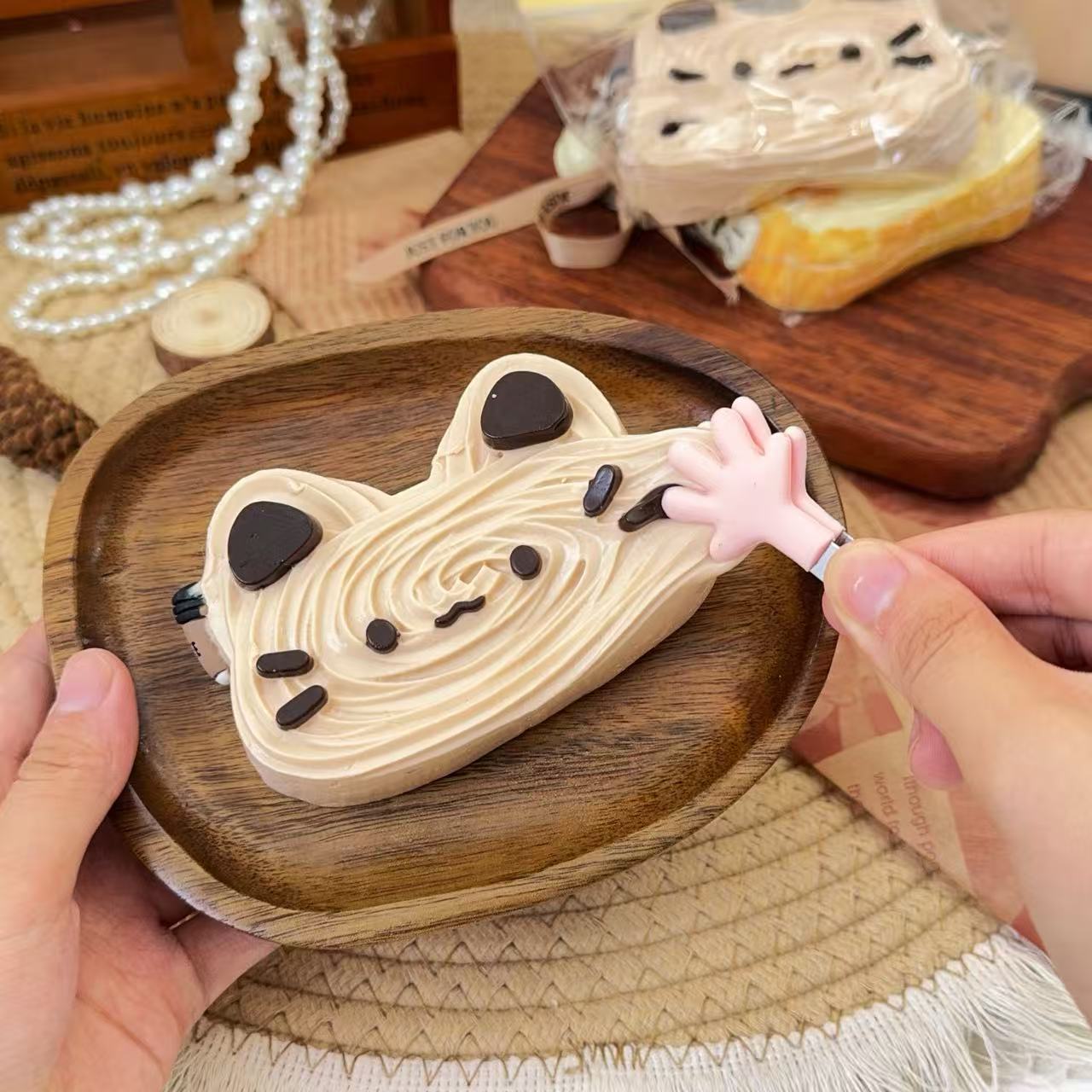 Cat Cookie ，ねんねる，押して潰せるおもちゃ，high-quality handmade product. Not a food item.  A perfect gift.ストレス解消おもちゃ.