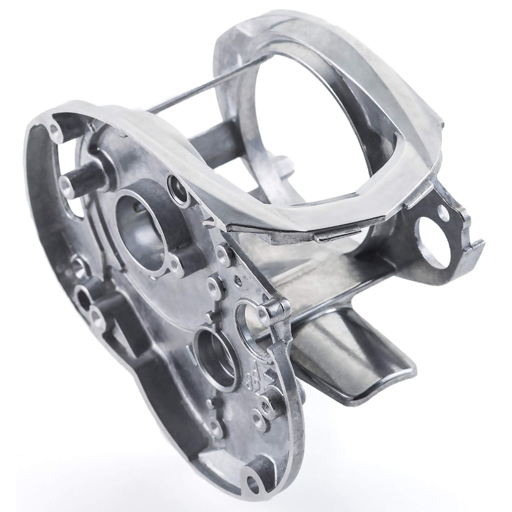 AbuGarcia ROXANI Series High Performance Baitcasting Reel with Carbon Handle for Saltwater Fishing