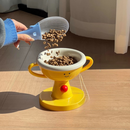 Adjustable Elevated Trophy Pet Bowl 