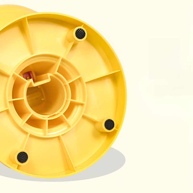 Adjustable Elevated Trophy Pet Bowl 