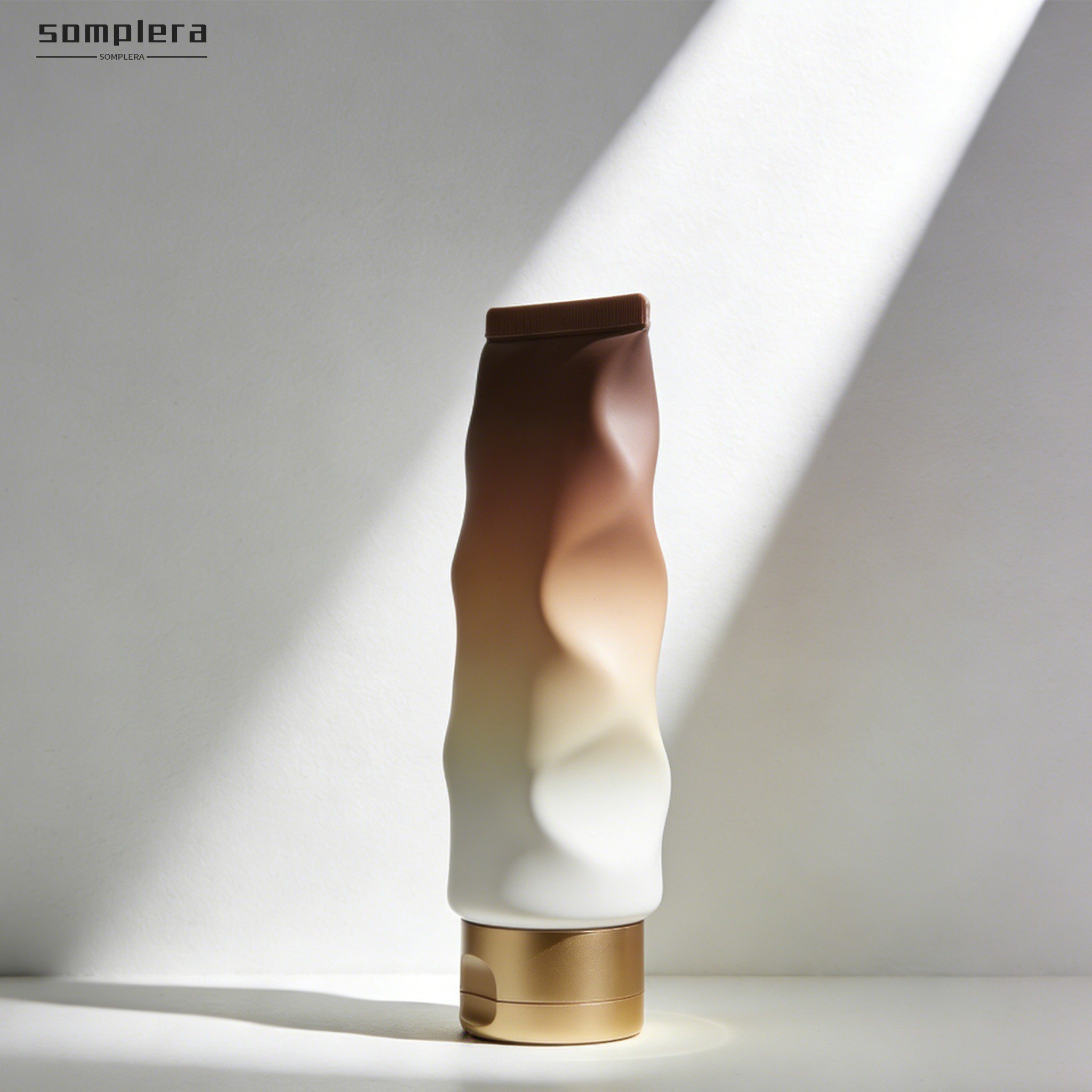 深層潔淨洗面奶泡沫豐富效果