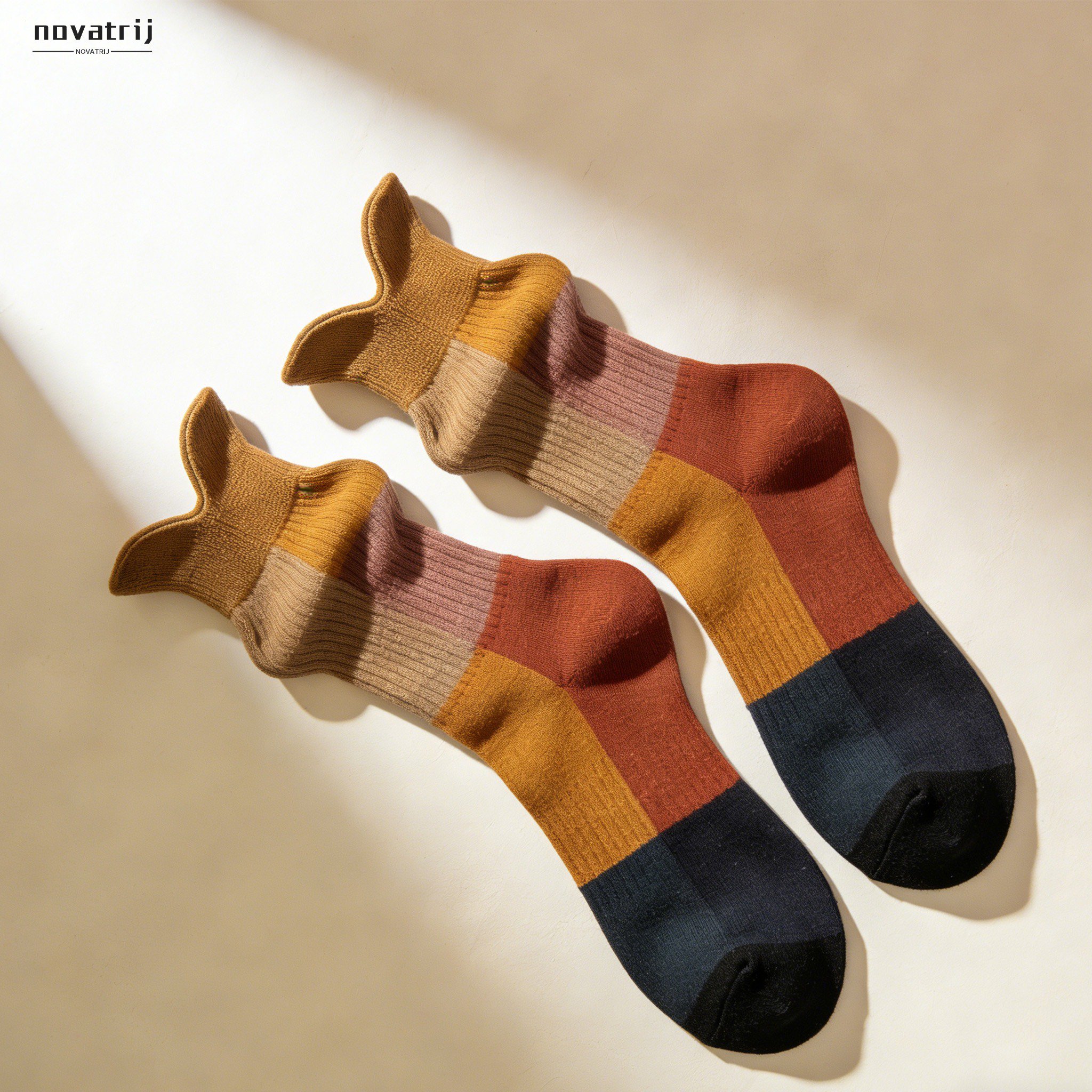 男女皆適用的中筒襪