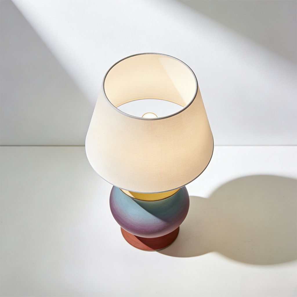 多功能充電式檯燈外觀設計展示