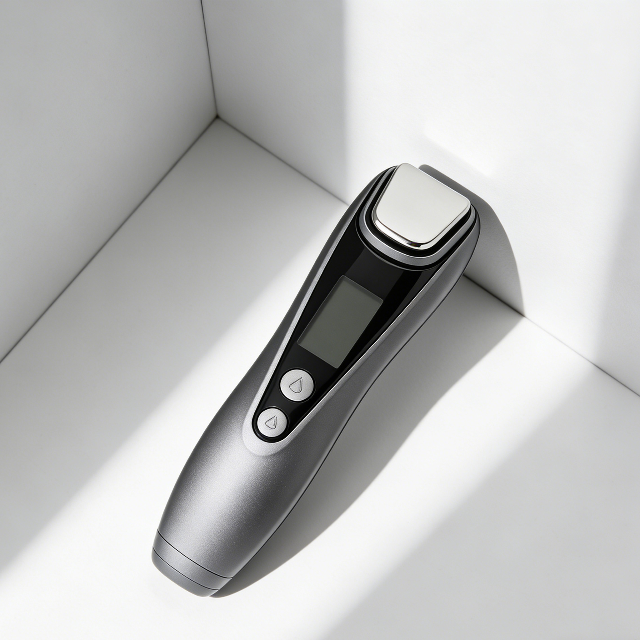 多功能脸部美容仪