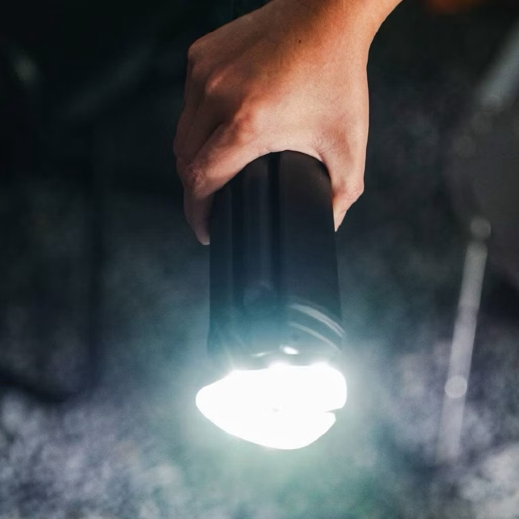 Finel Mini N7 Light Compact Rechargeable LED Flashlight Outdoor EDC Torch