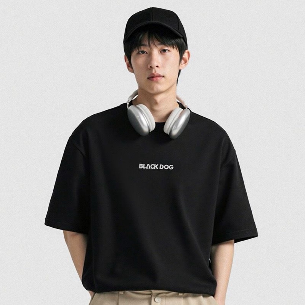 BLACKDOG Oversized T-Shirt – Streetwear Simplicity with Attitudeao