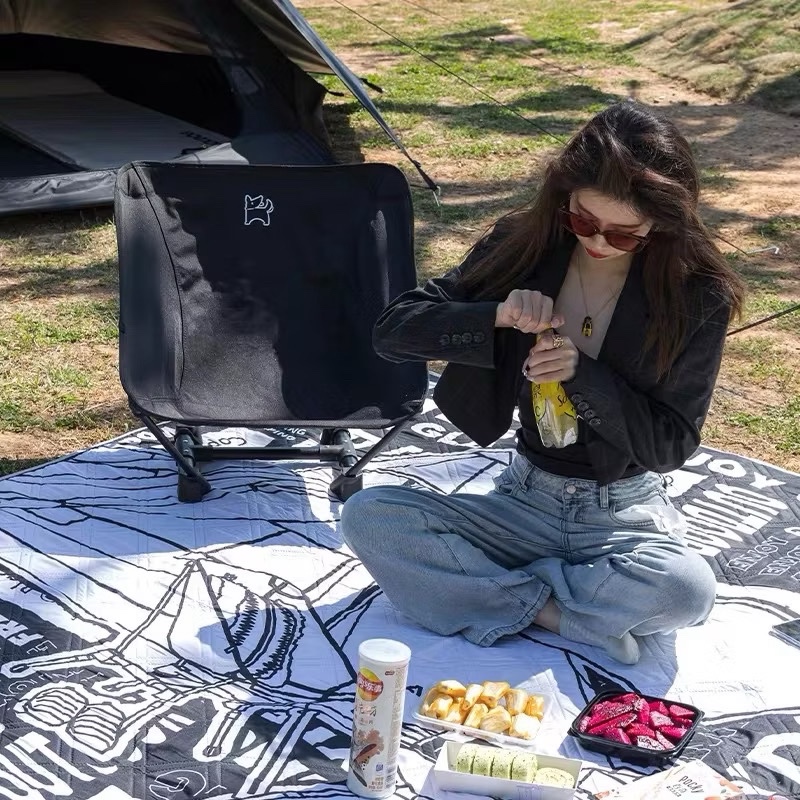 Blackdog Cool Picnic Mat [Good Camping] Blackdog Floor Moisture-Proof Waterproof Camping BD-YCD002