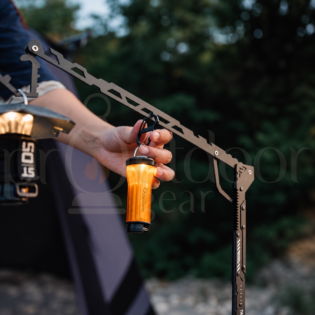 SHINETRIP A592 Tactical Lantern Hanging Bracket Adjustable Folding Camping Light Stand IGT Table Lamp Pole